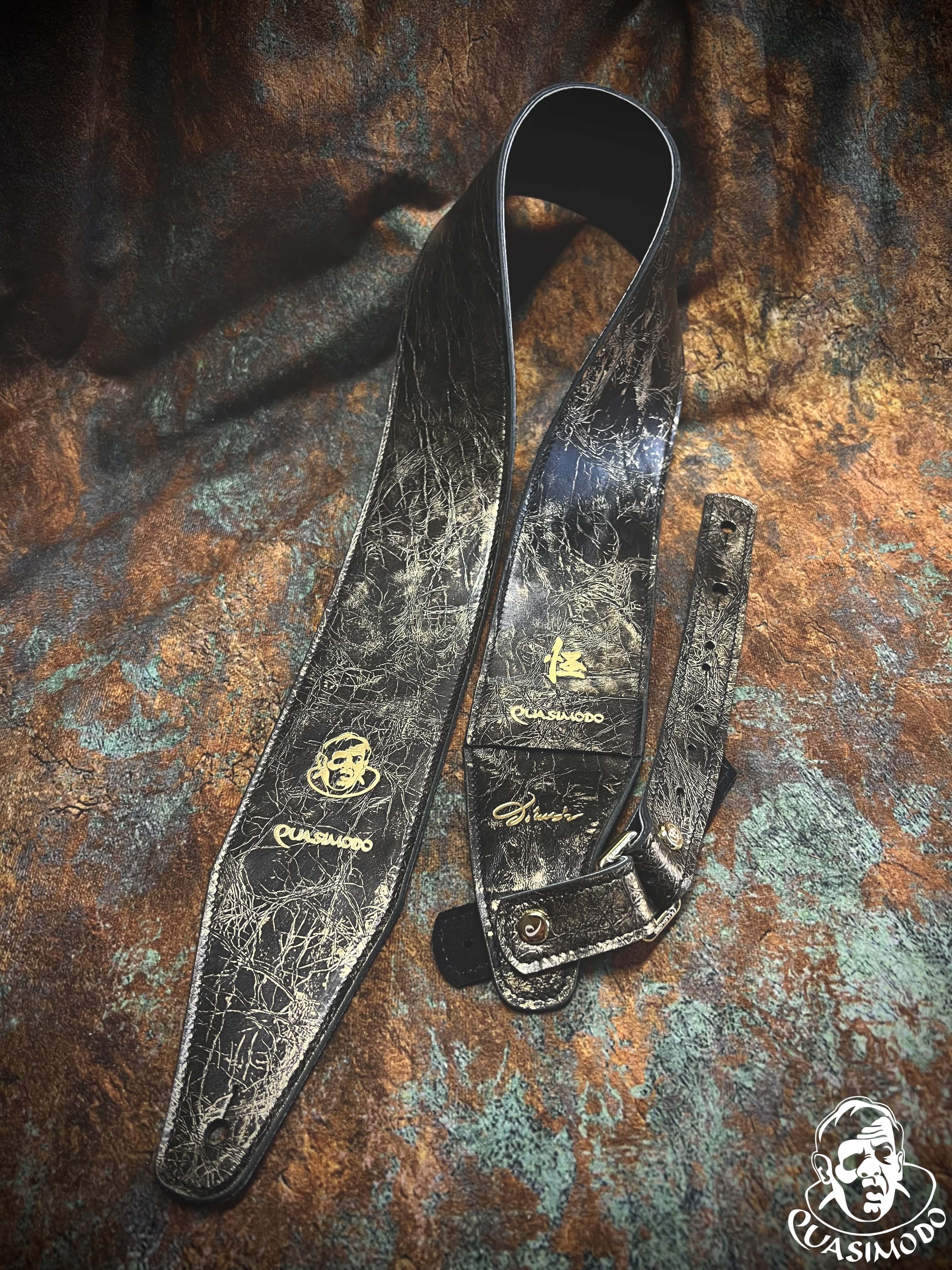 Image of Limited edition custom guitar strap-Face-Limit Design-L-033