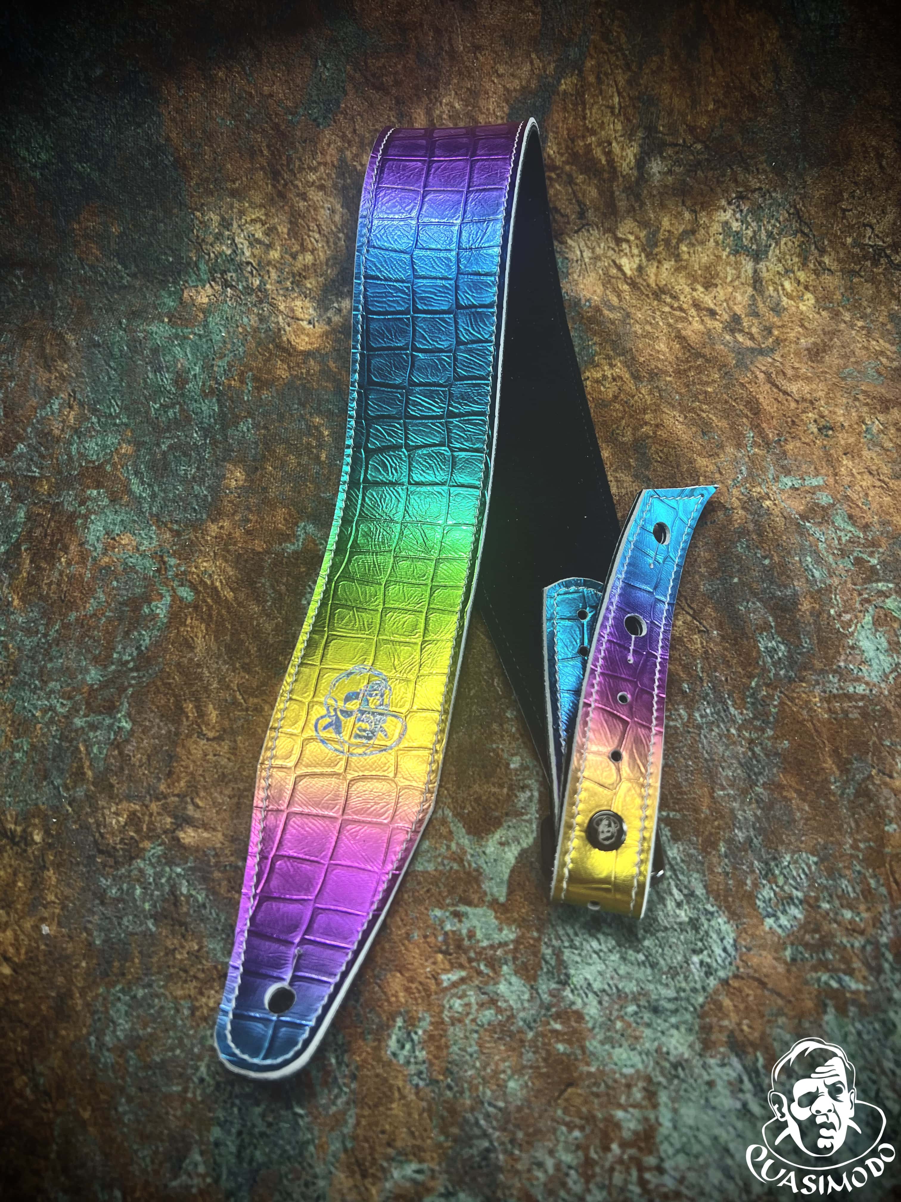 Image of Limited edition custom guitar strap-Face-Limit Design-L-039