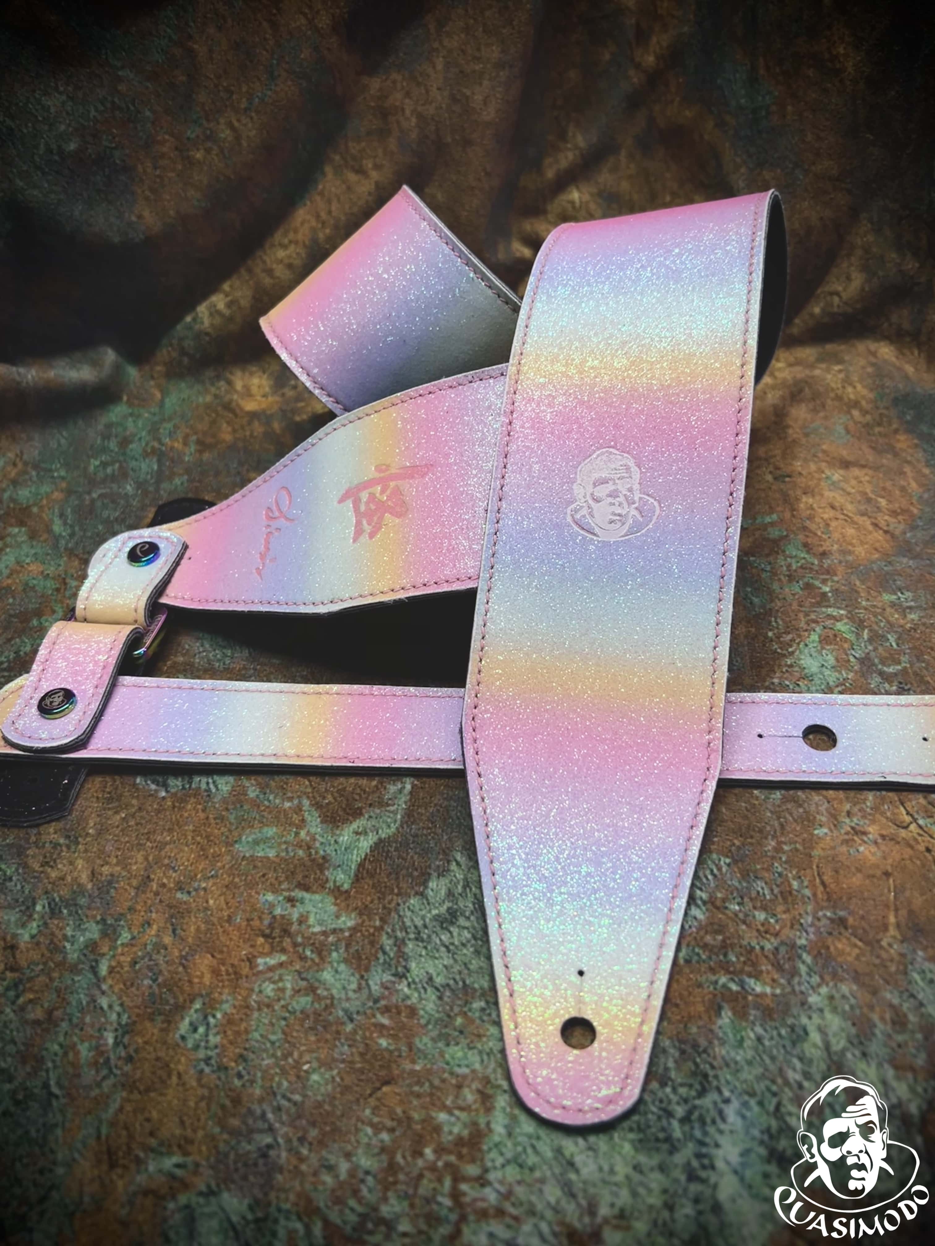 Image of Limited edition custom guitar strap-Face-Limit Design-L-040