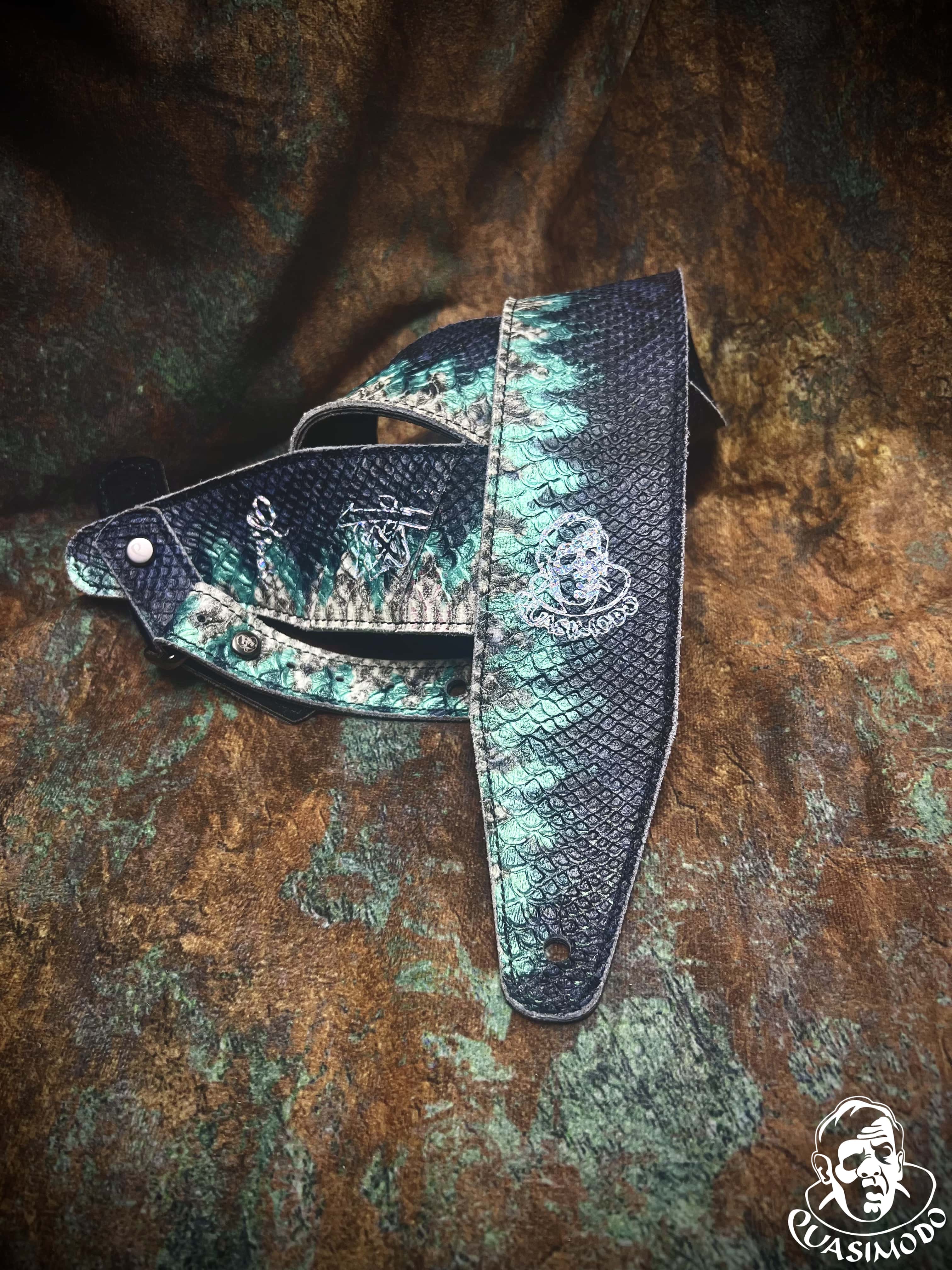Image of Limited edition custom guitar strap-Face-Limit Design-L-060