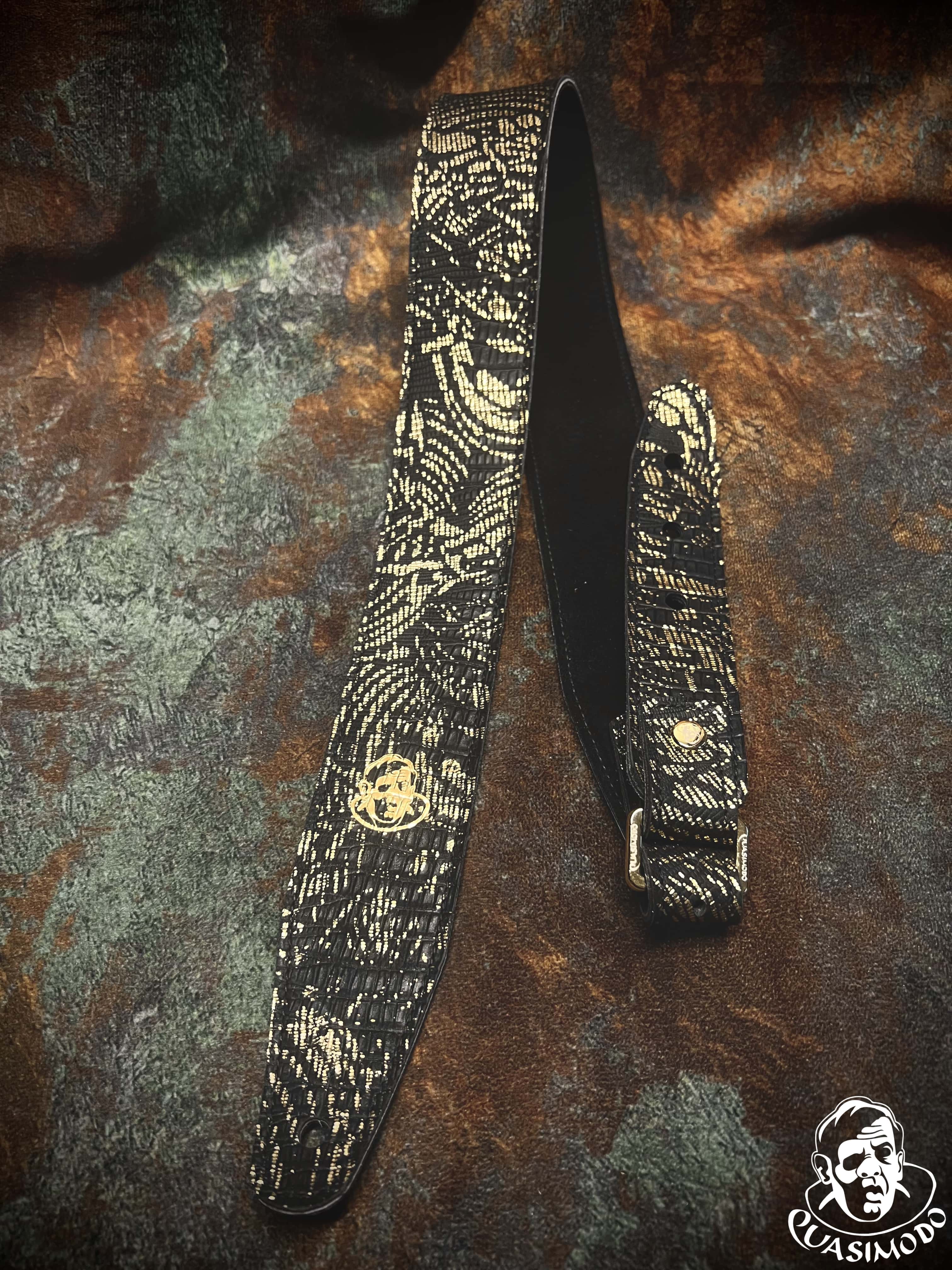 Image of Limited edition custom guitar strap-Face-Limit Design-L-074