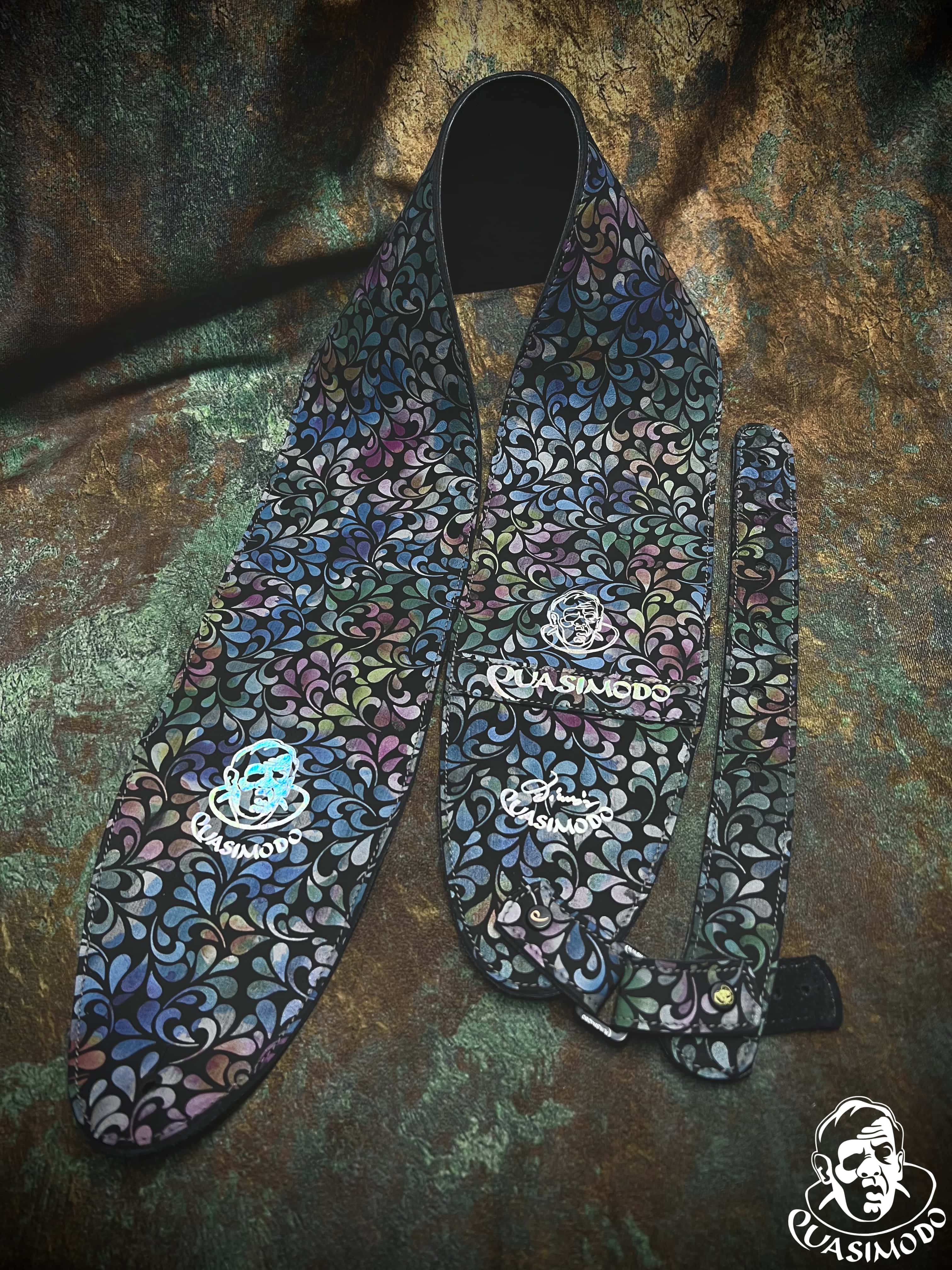 Image of Limited edition custom guitar strap-Face-Limit Design-L-097