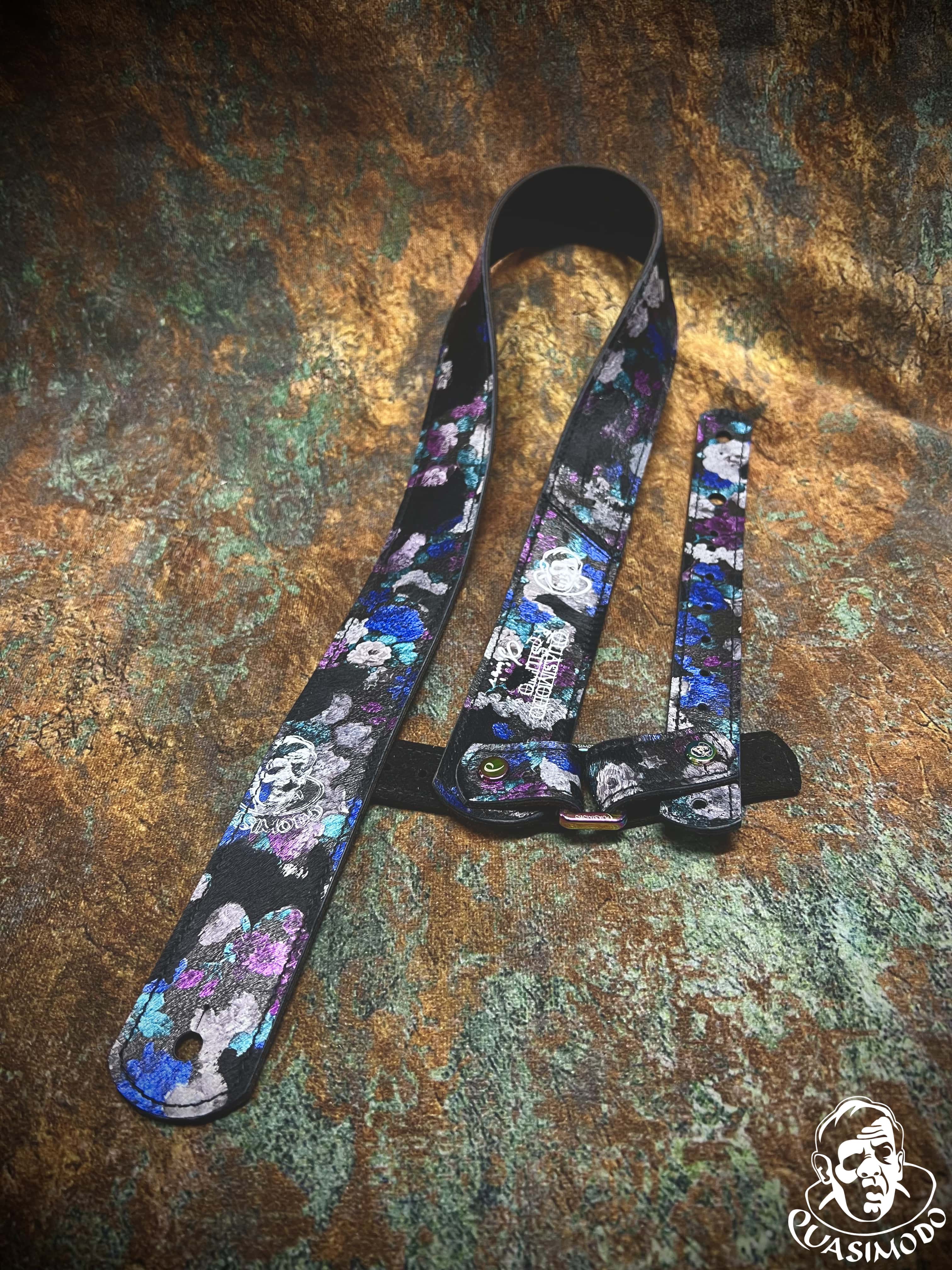 Image of Limited edition custom guitar strap-Face-Limit Design-L-283