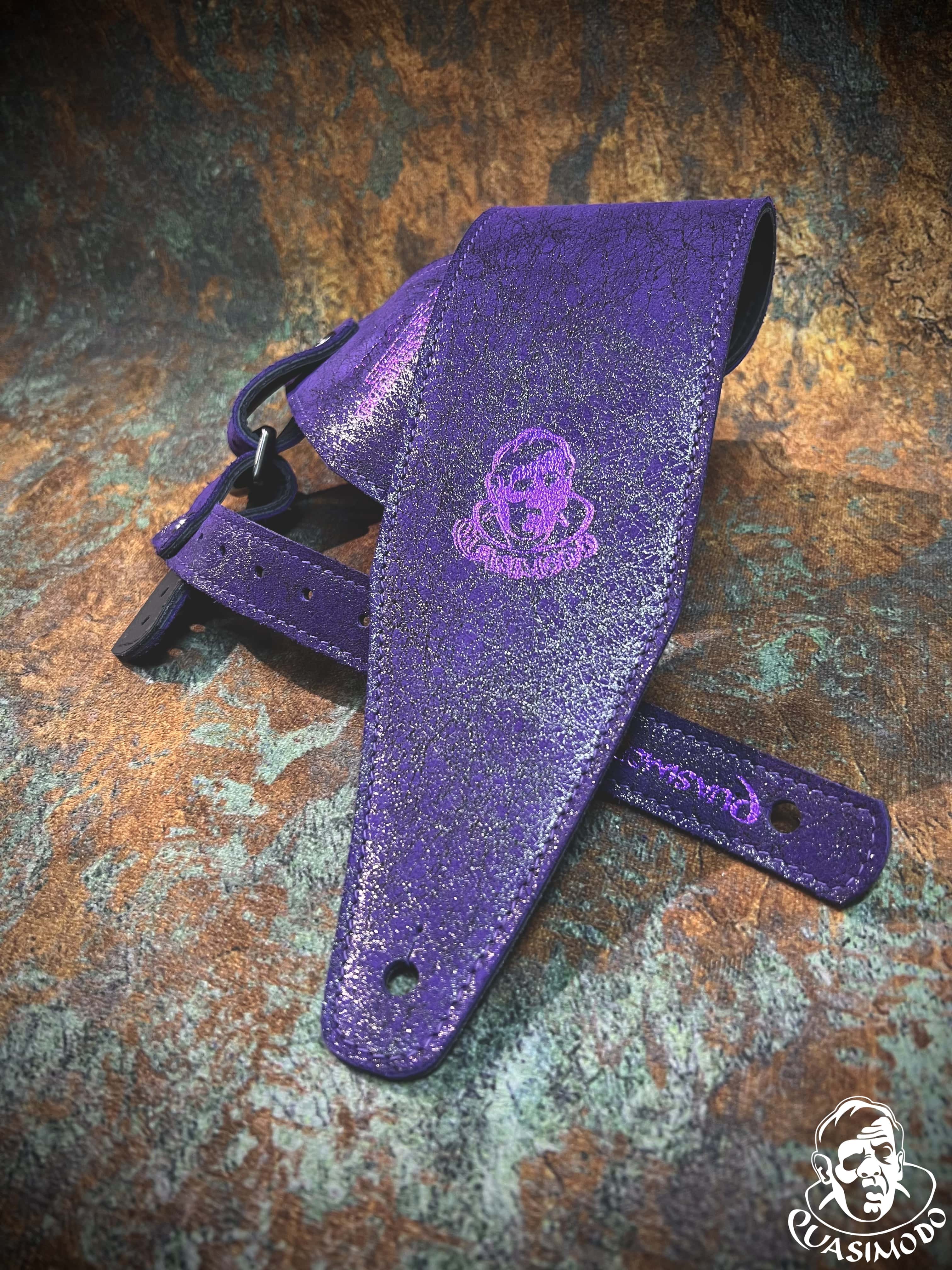 Image of Limited edition custom guitar strap-Face-Limit Design-L-285
