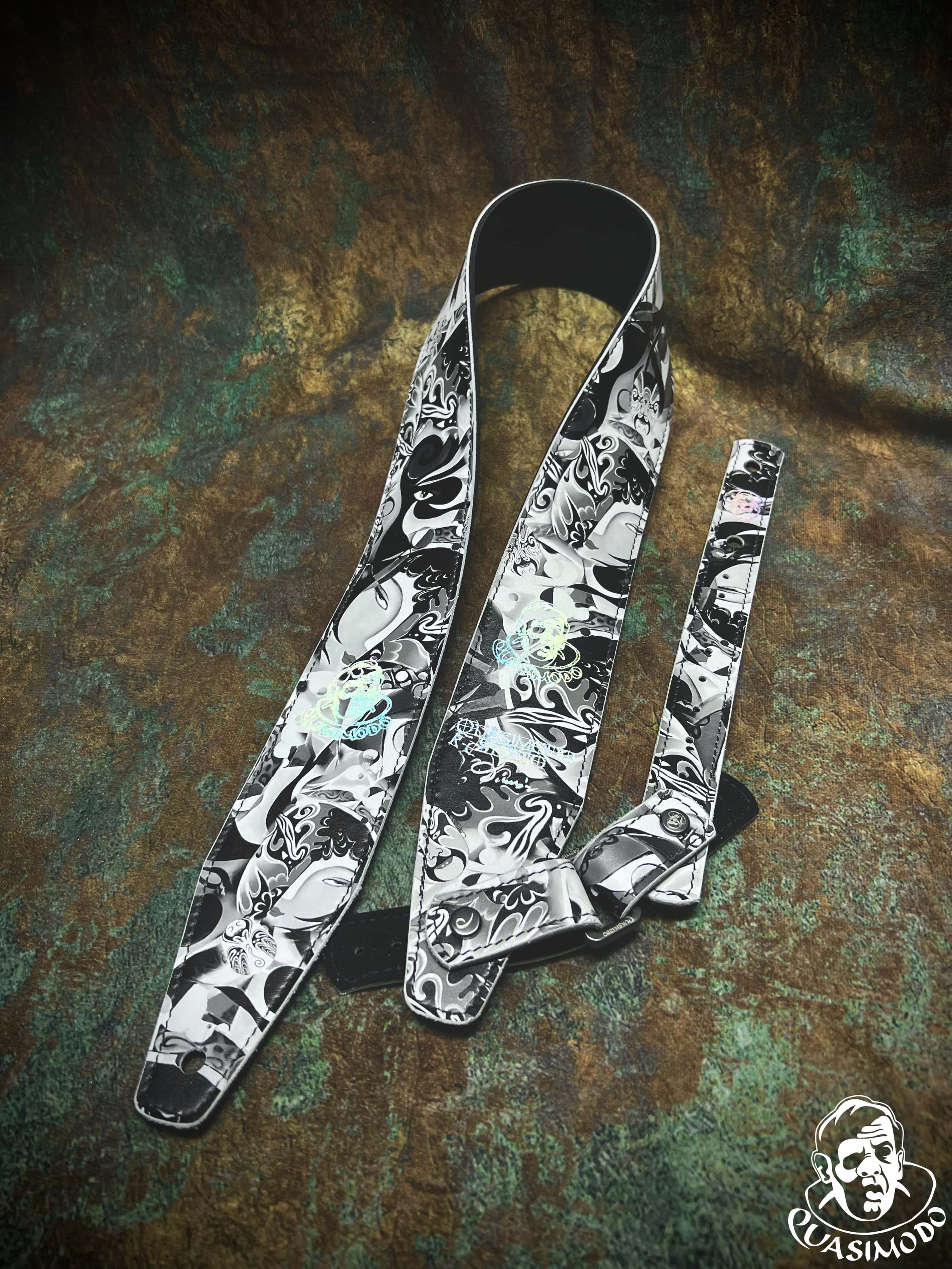 Image of Limited edition custom guitar strap-Face-Limit Design-L-315