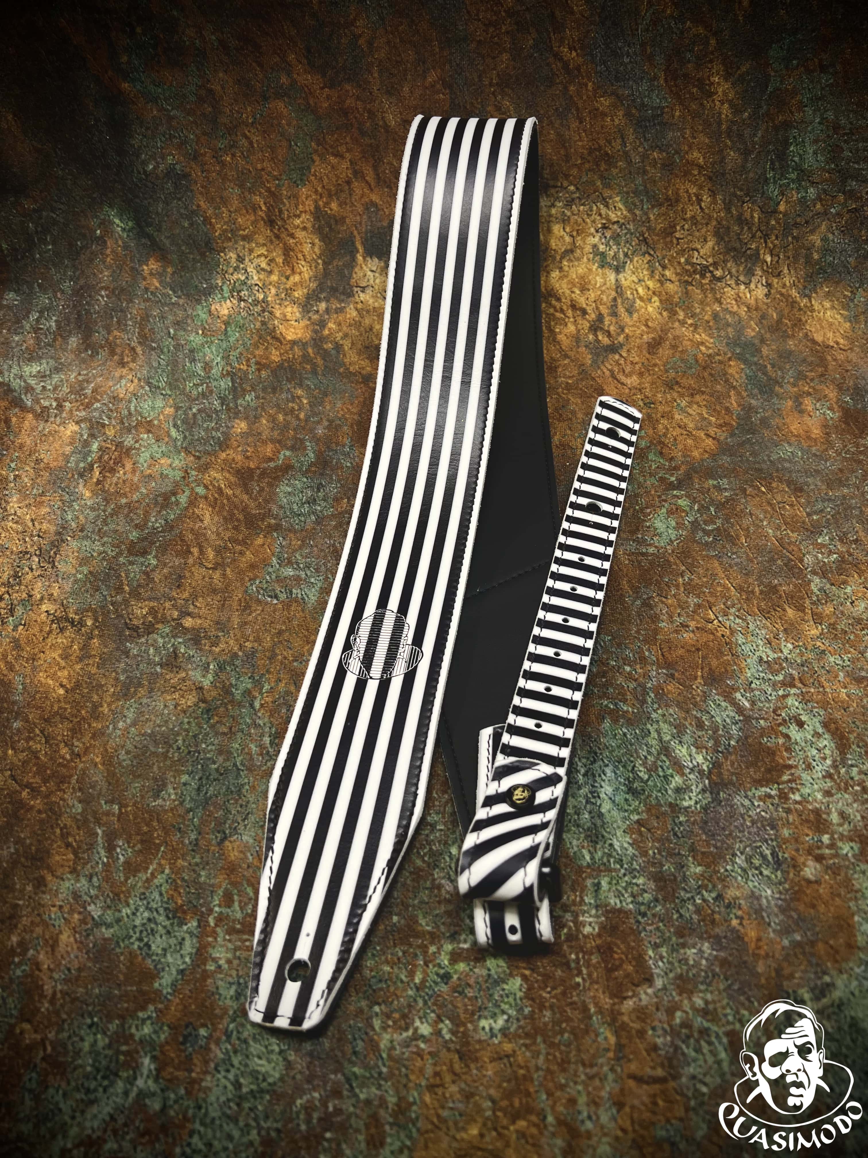 Image of Limited edition custom guitar strap-Face-Limit Design-L-318