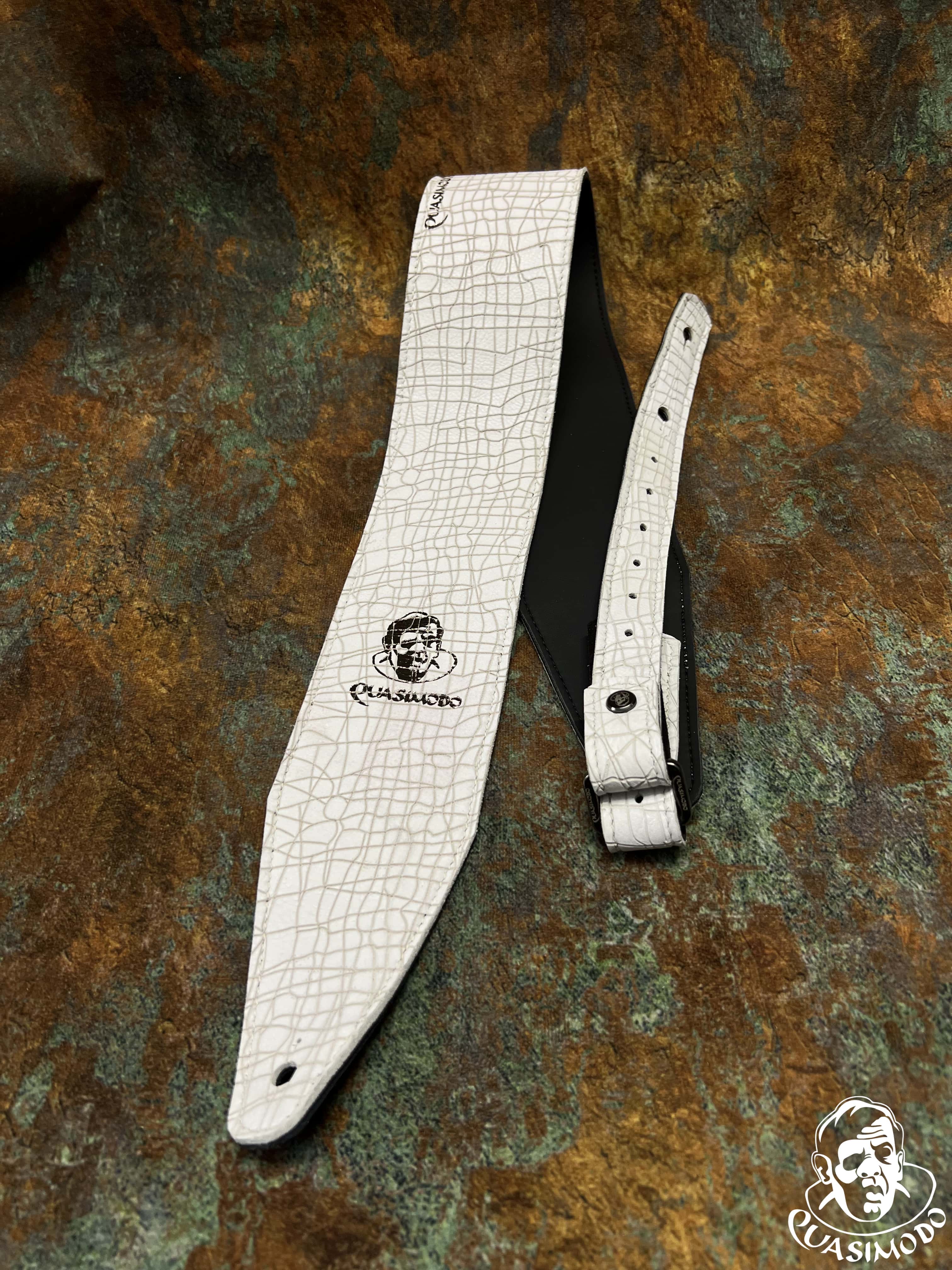 Image of Limited edition custom guitar strap-Face-Limit Design-L-328