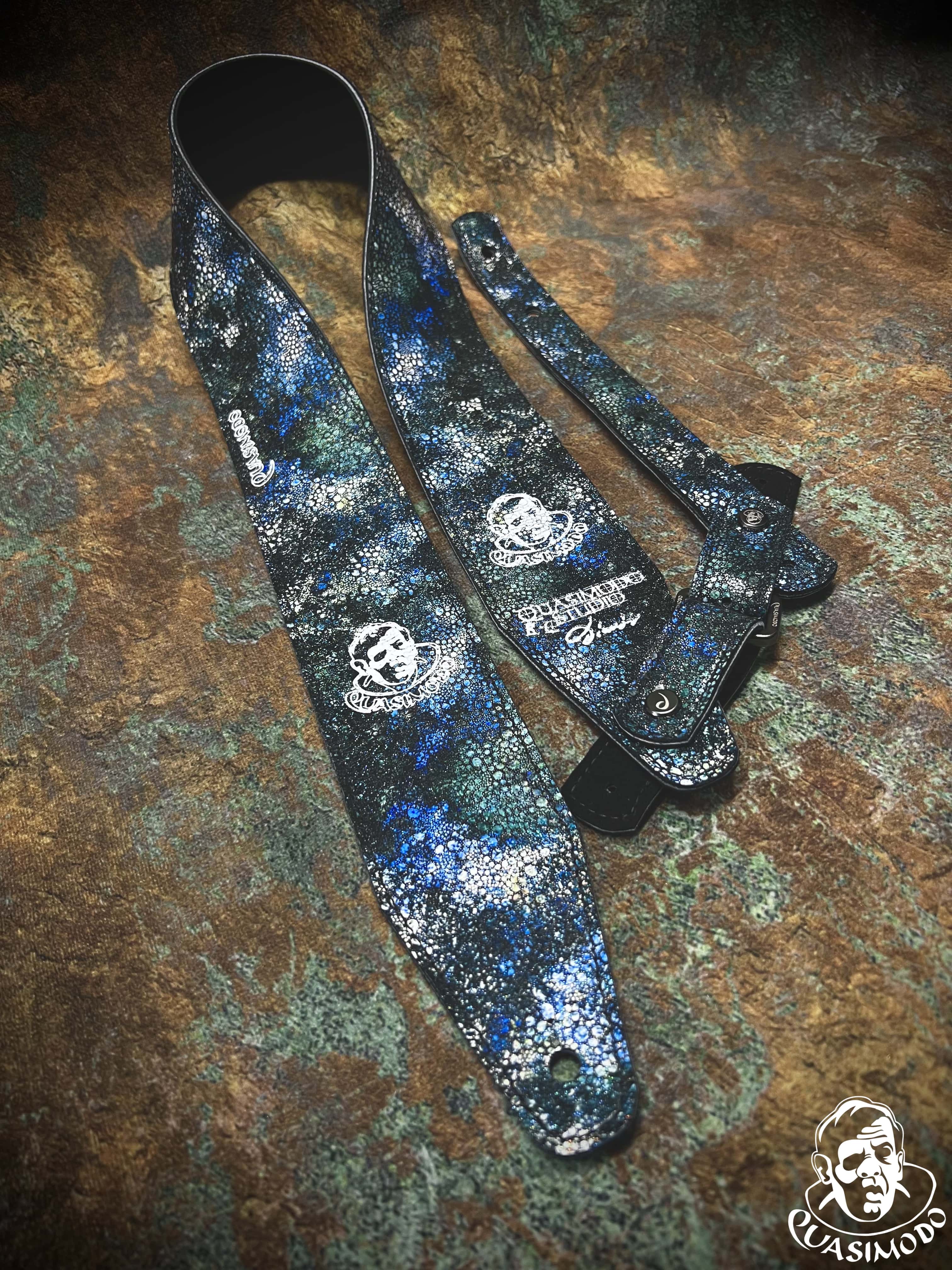 Image of Limited edition custom guitar strap-Face-Limit Design-L-329