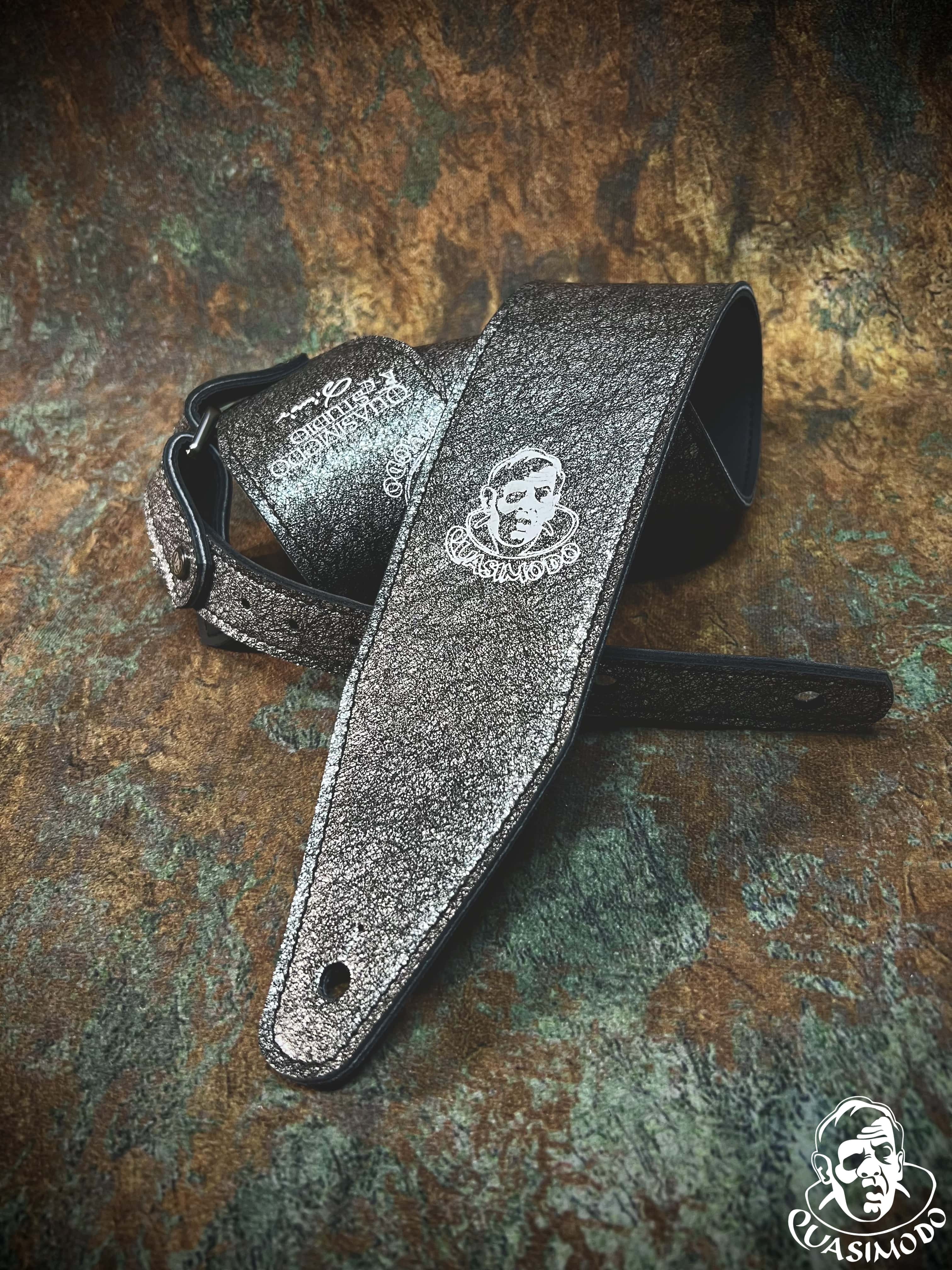 Image of Limited edition custom guitar strap-Face-Limit Design-L-343