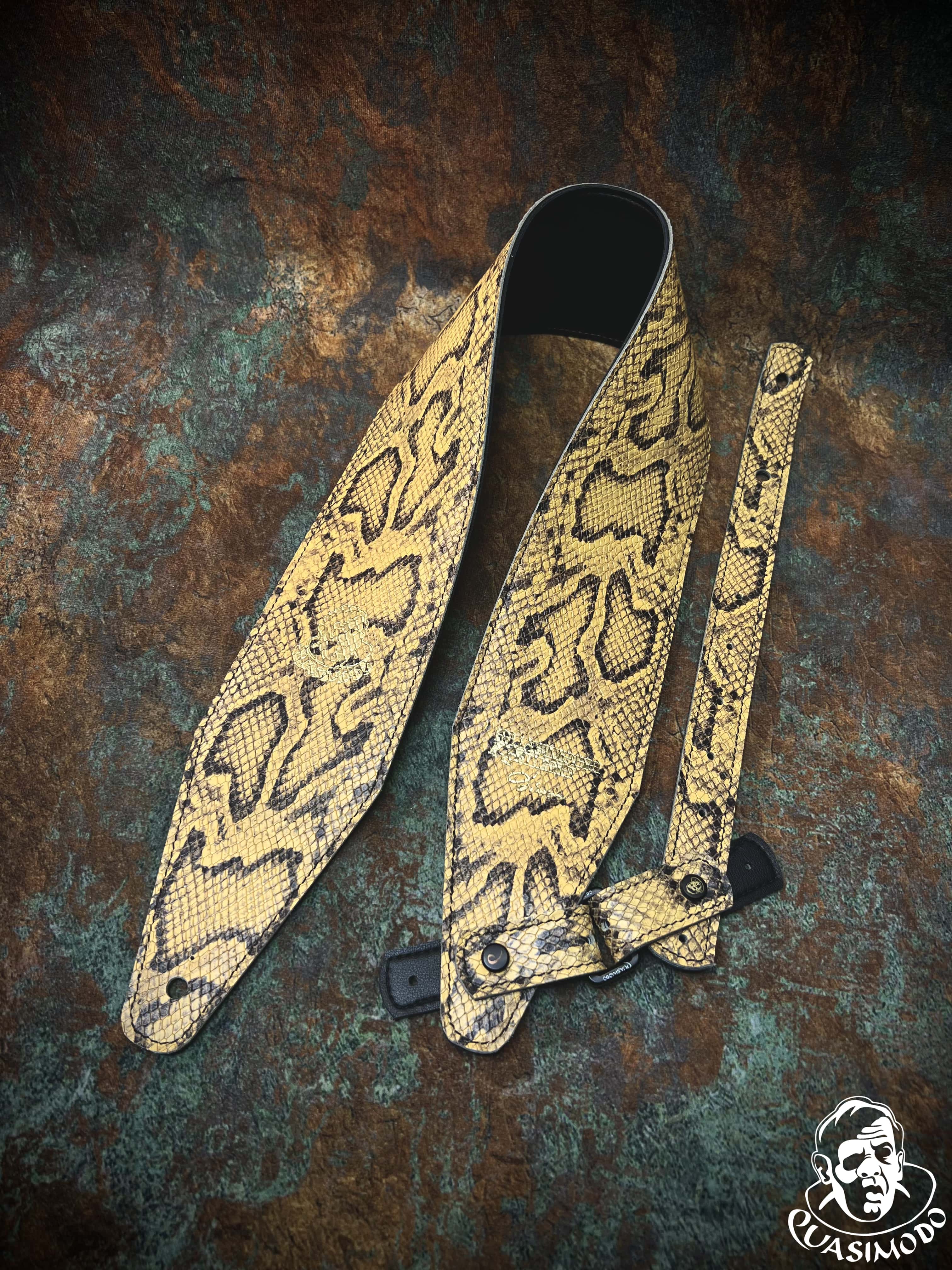 Image of Limited edition custom guitar strap-Face-Limit Design-L-351