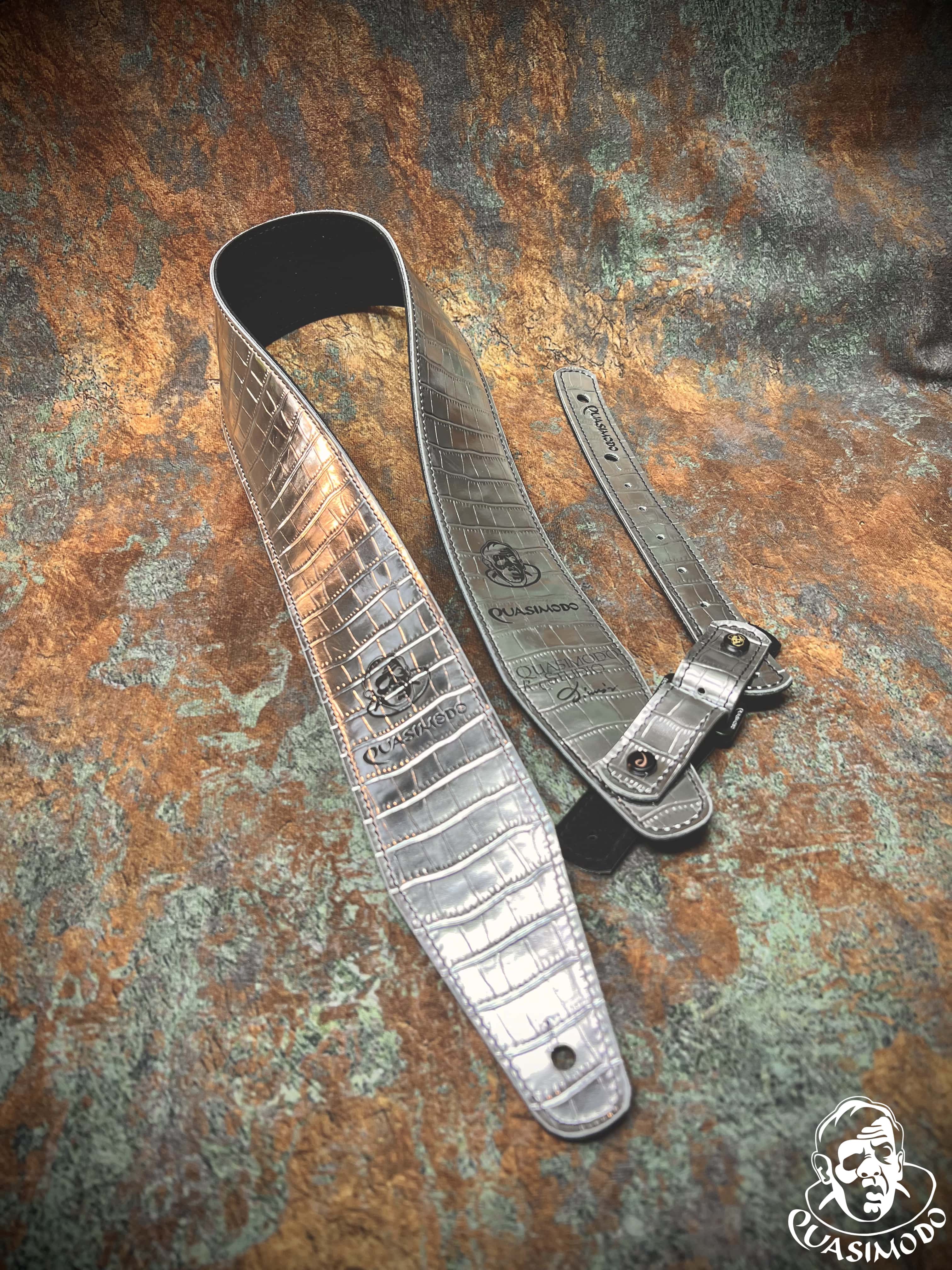 Image of Limited edition custom guitar strap-Face-Limit Design-L-353