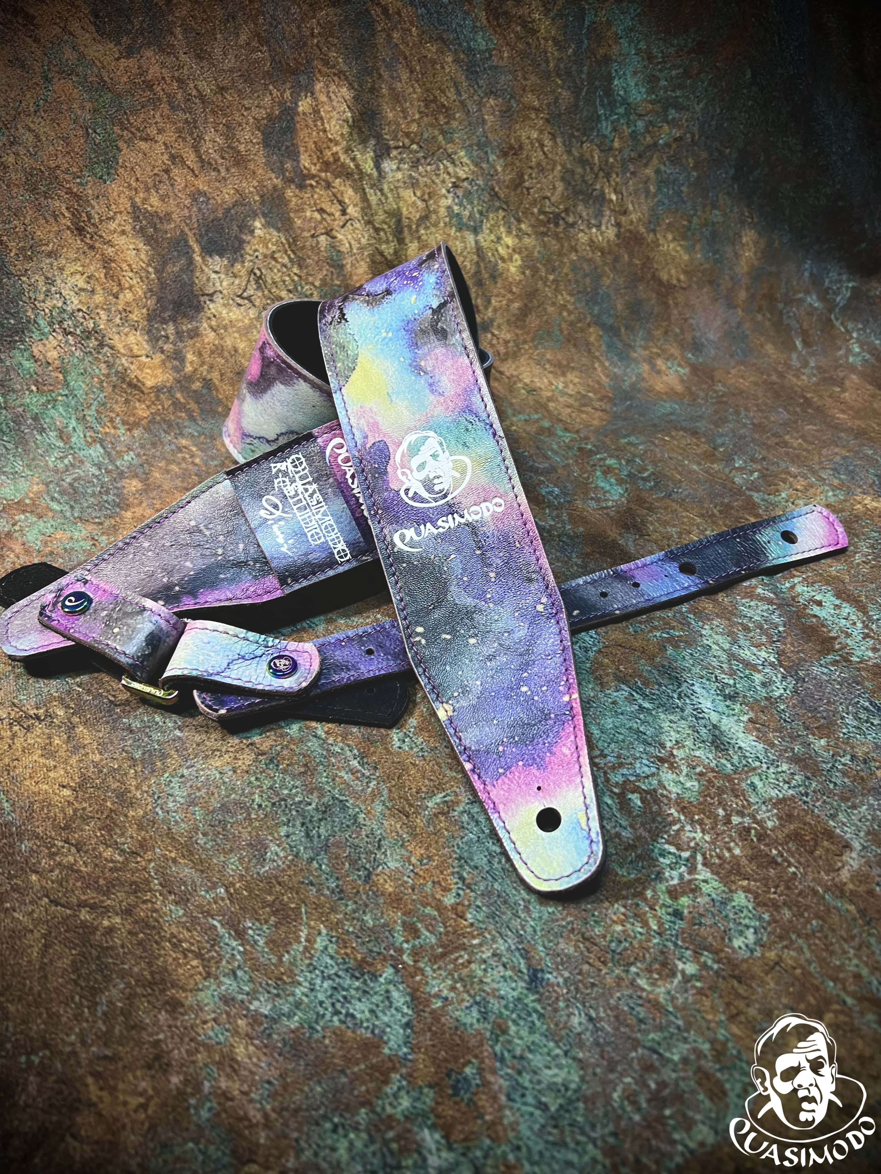 Image of Limited edition custom guitar strap-Face-Limit Design-L-355