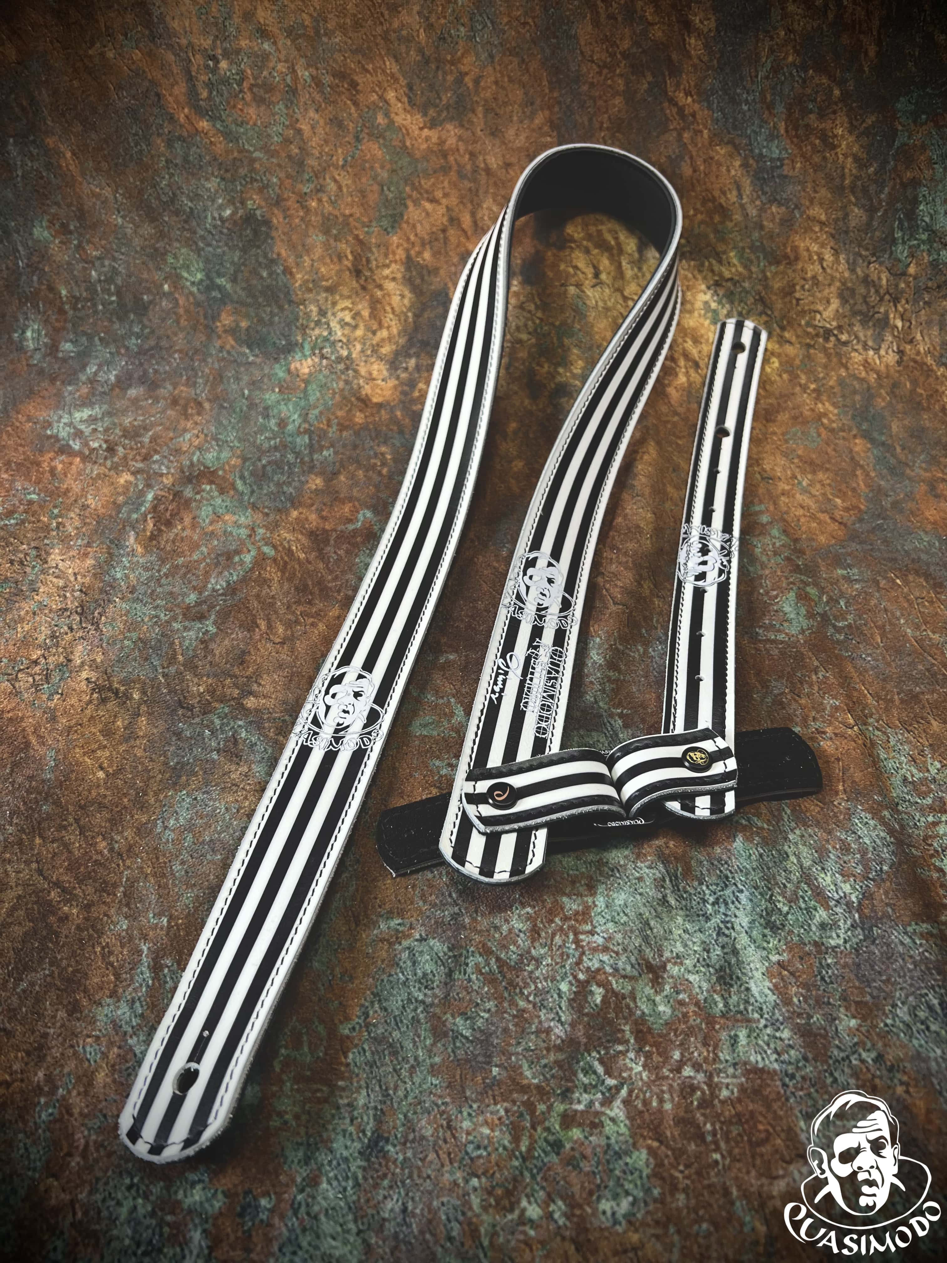 Image of Limited edition custom guitar strap-Face-Limit Design-L-361