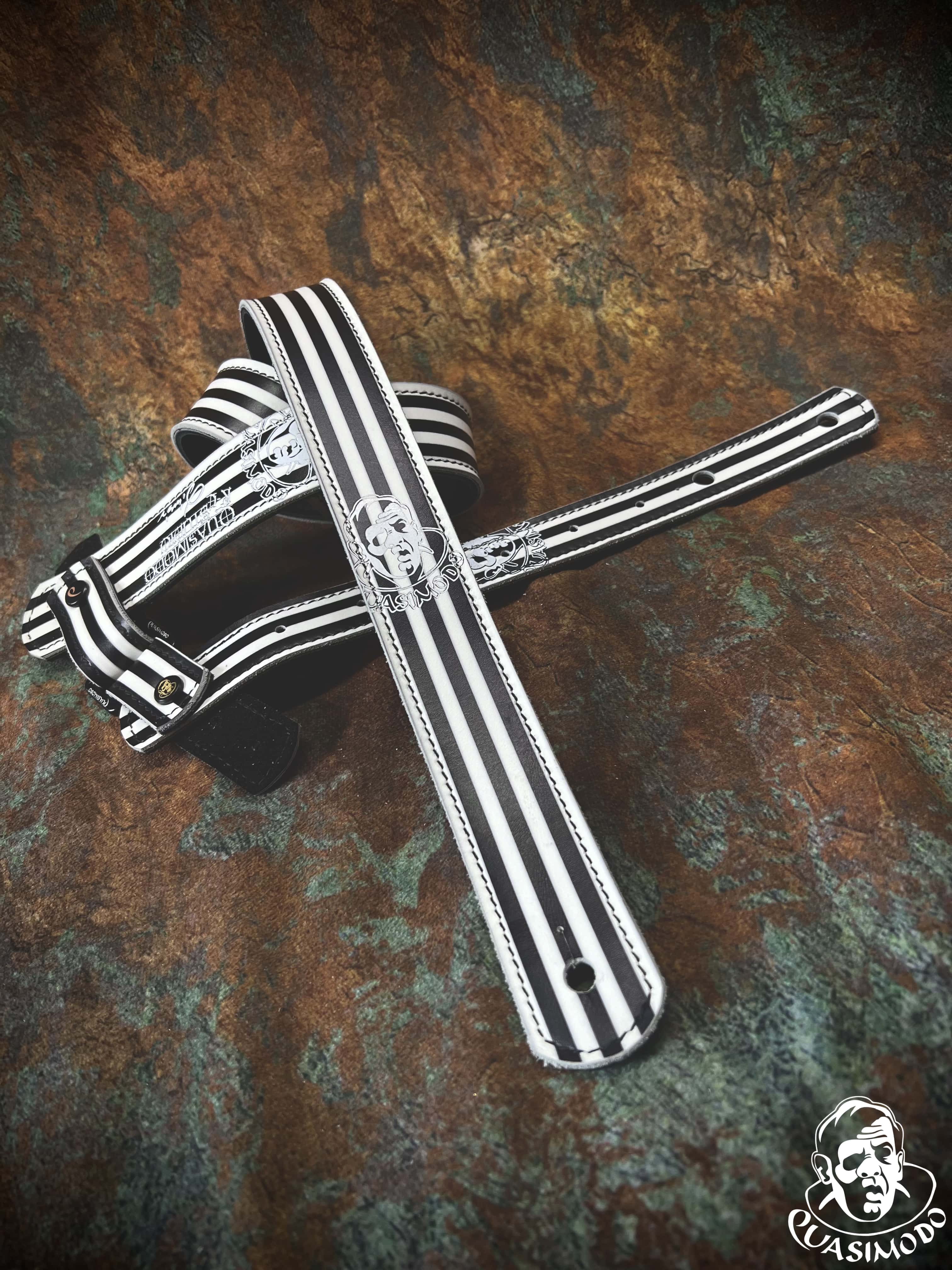 Image of Limited edition custom guitar strap-Face-Limit Design-L-361