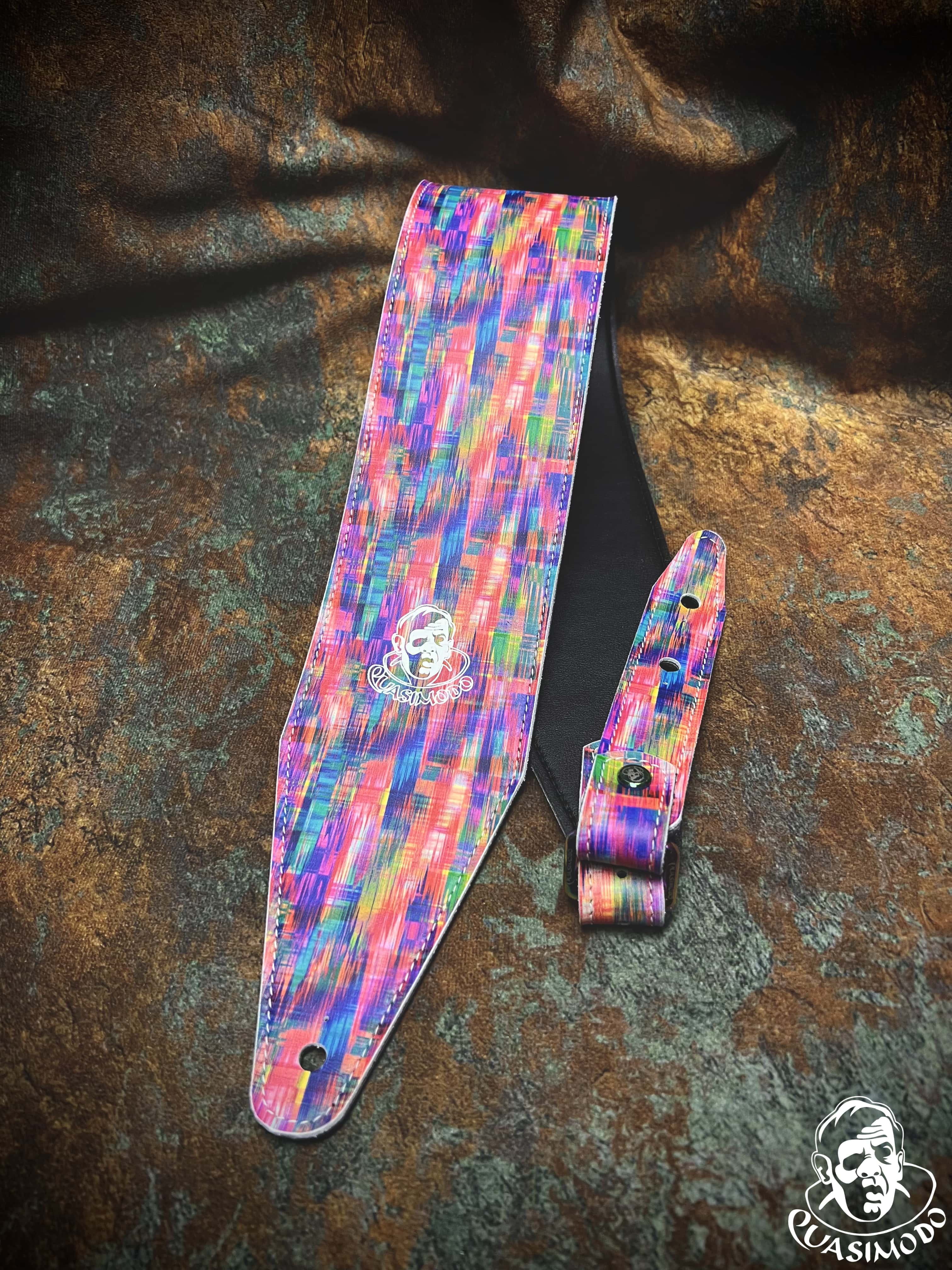 Image of Limited edition custom guitar strap-Face-Limit Design-L-375