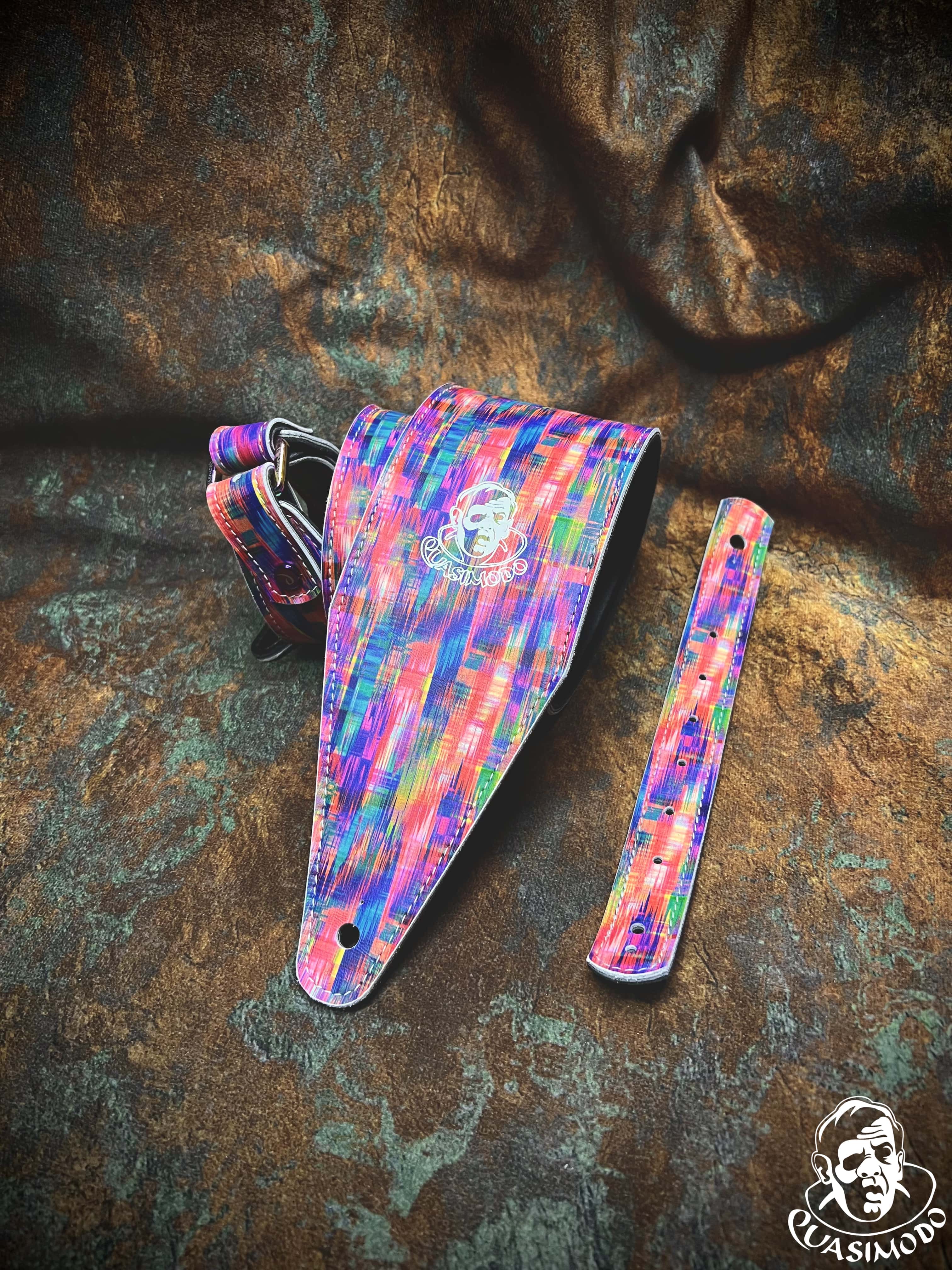 Image of Limited edition custom guitar strap-Face-Limit Design-L-375