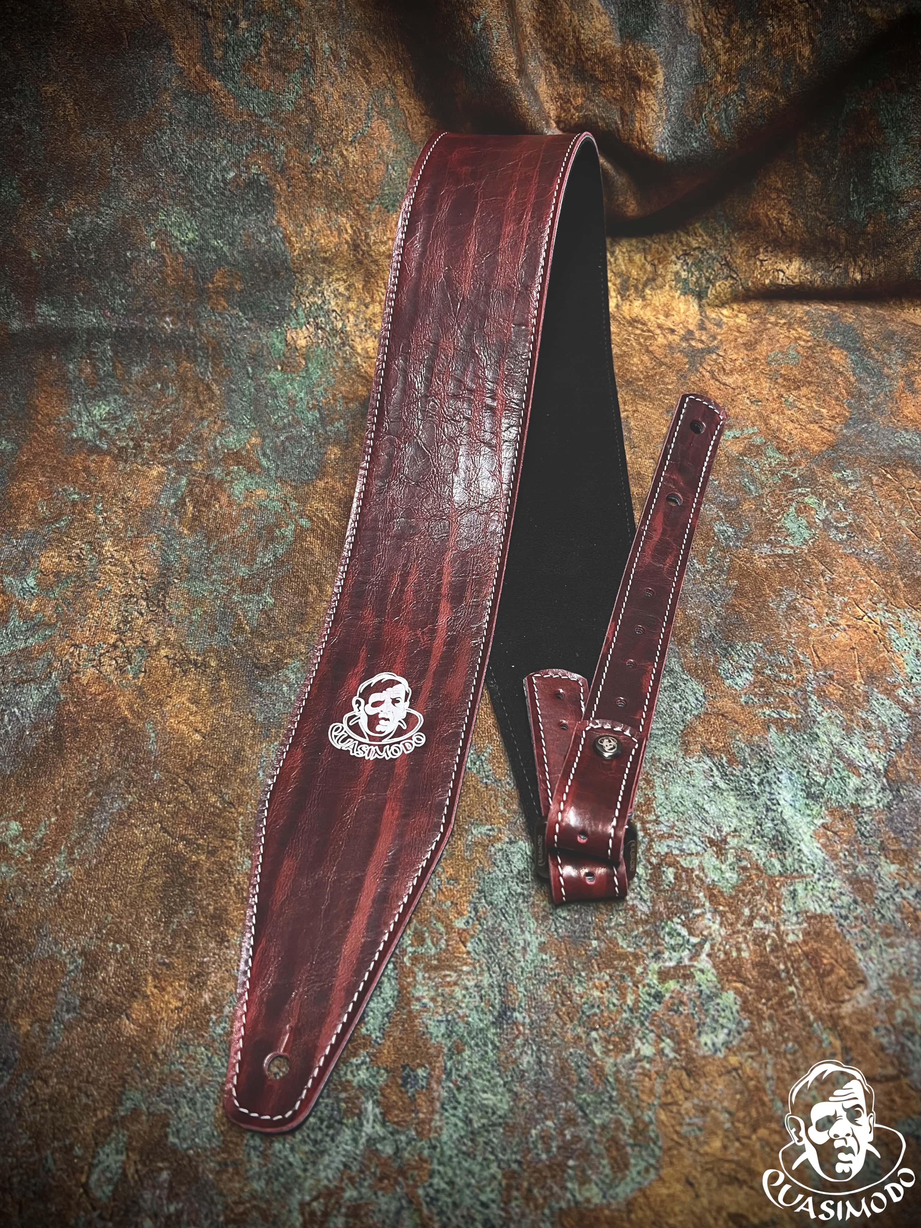 Image of Limited edition custom guitar strap-Face-Limit Design-L-378