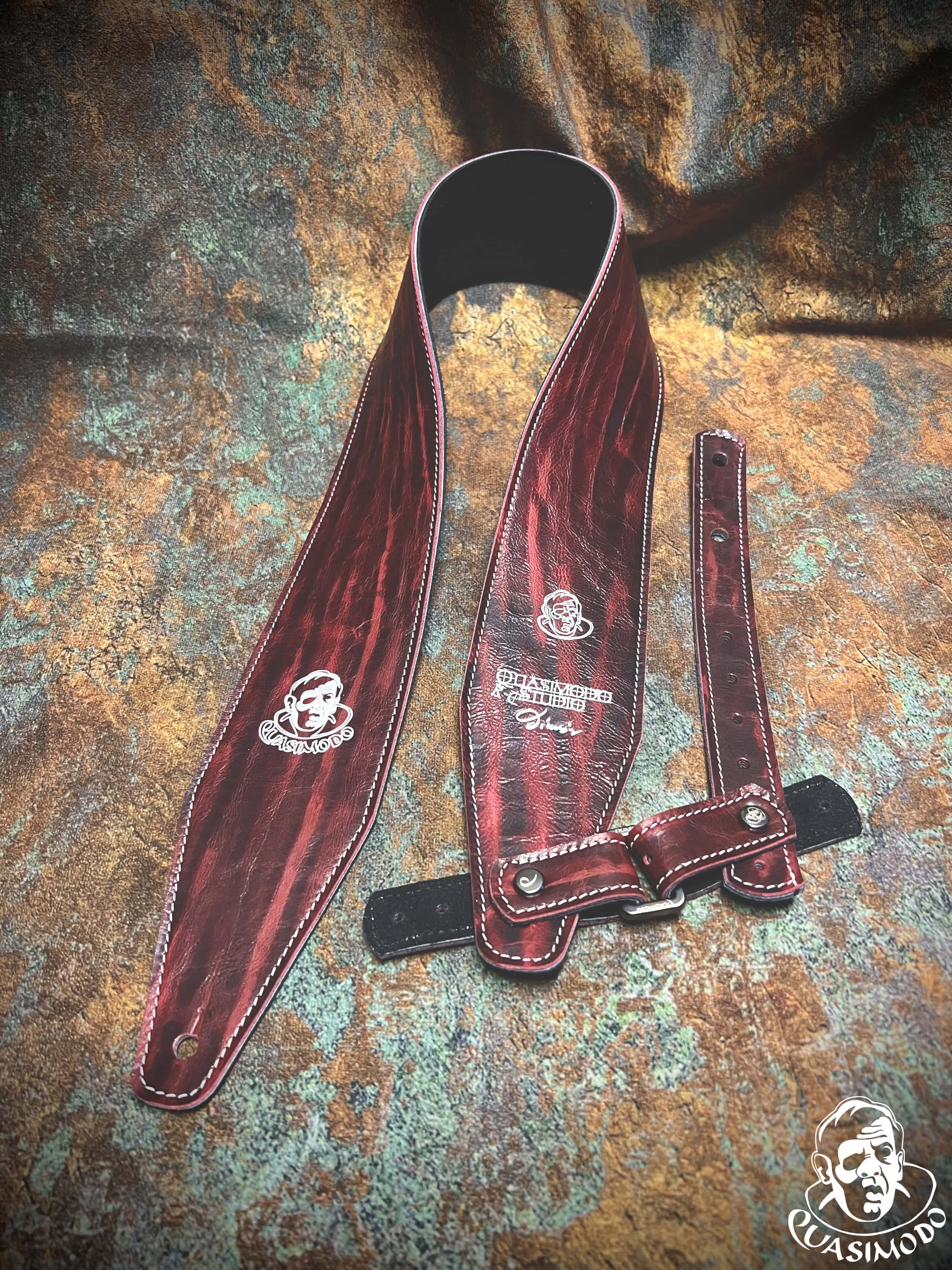 Image of Limited edition custom guitar strap-Face-Limit Design-L-378