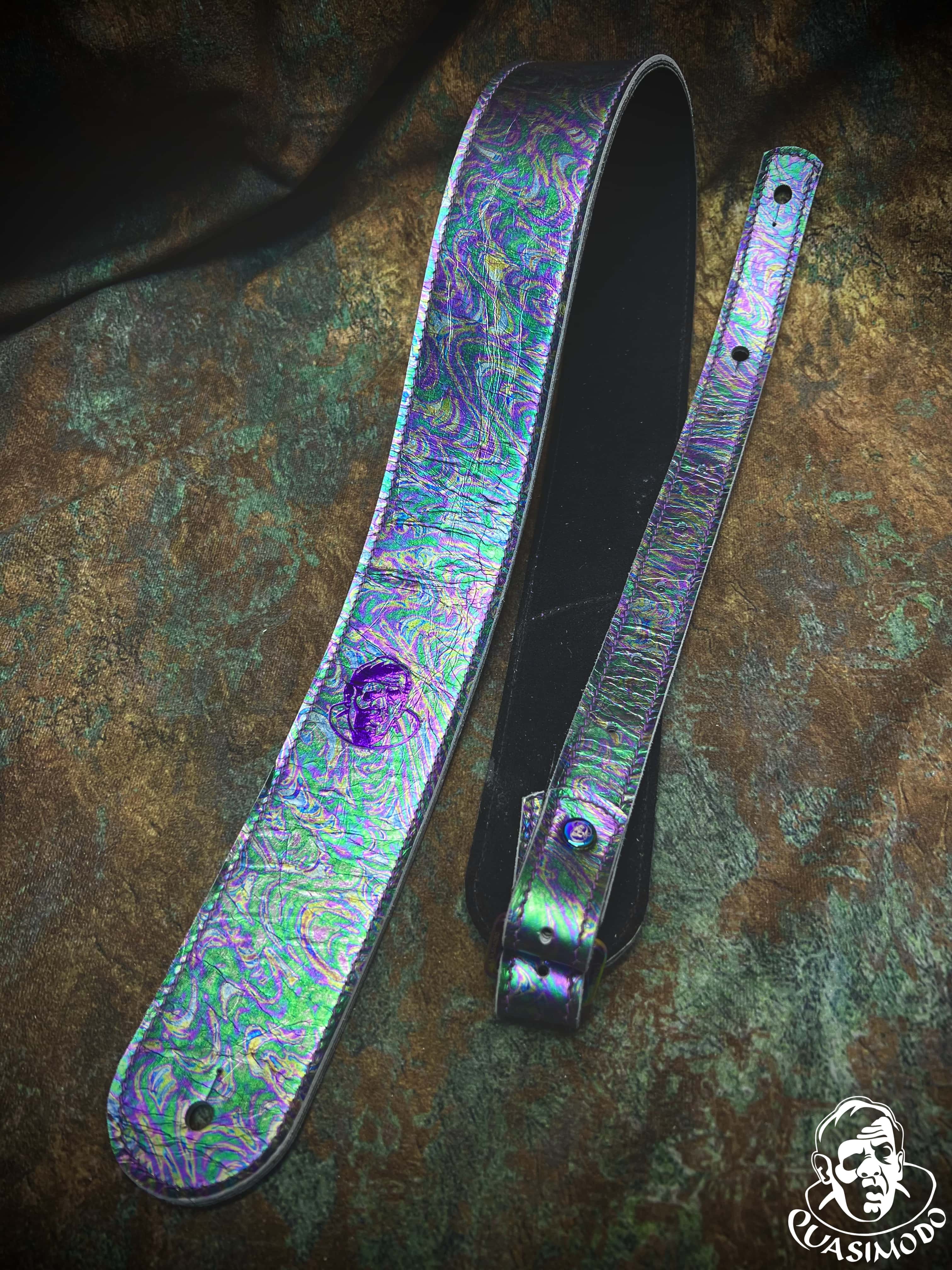 Image of Limited edition custom guitar strap-Face-Limit Design-L-385