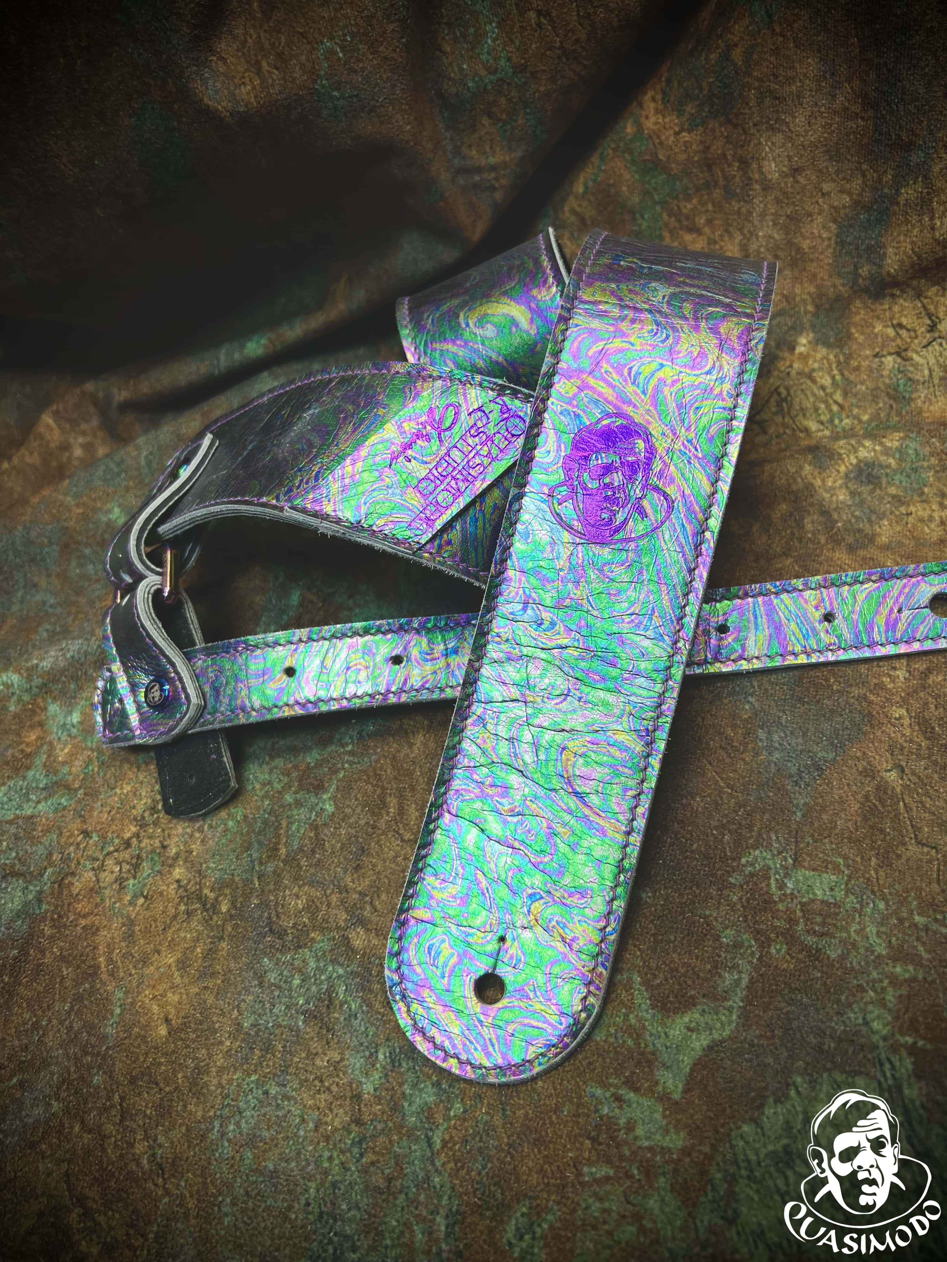 Image of Limited edition custom guitar strap-Face-Limit Design-L-385