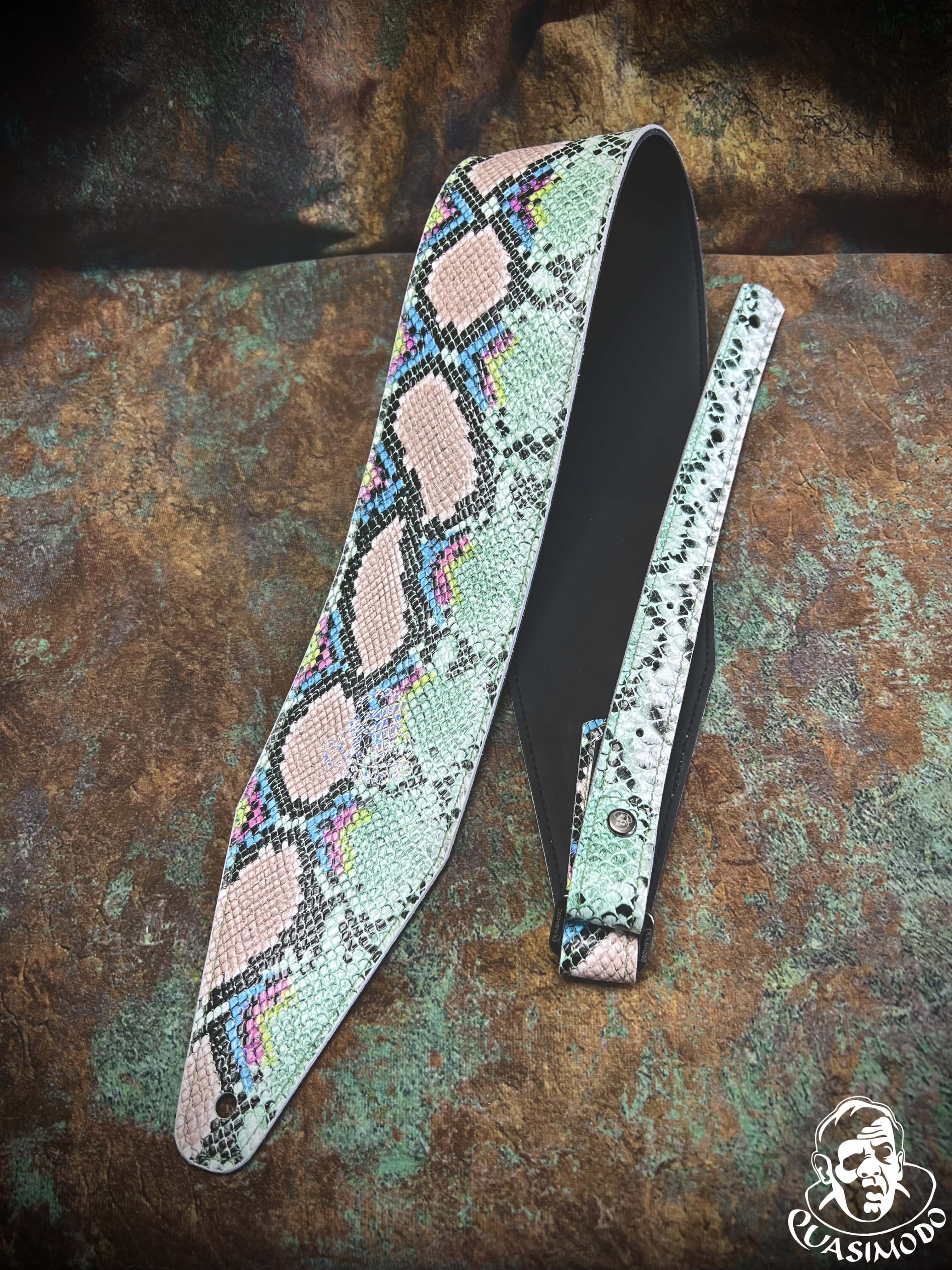 Image of Limited edition custom guitar strap-Face-Limit Design-L-387