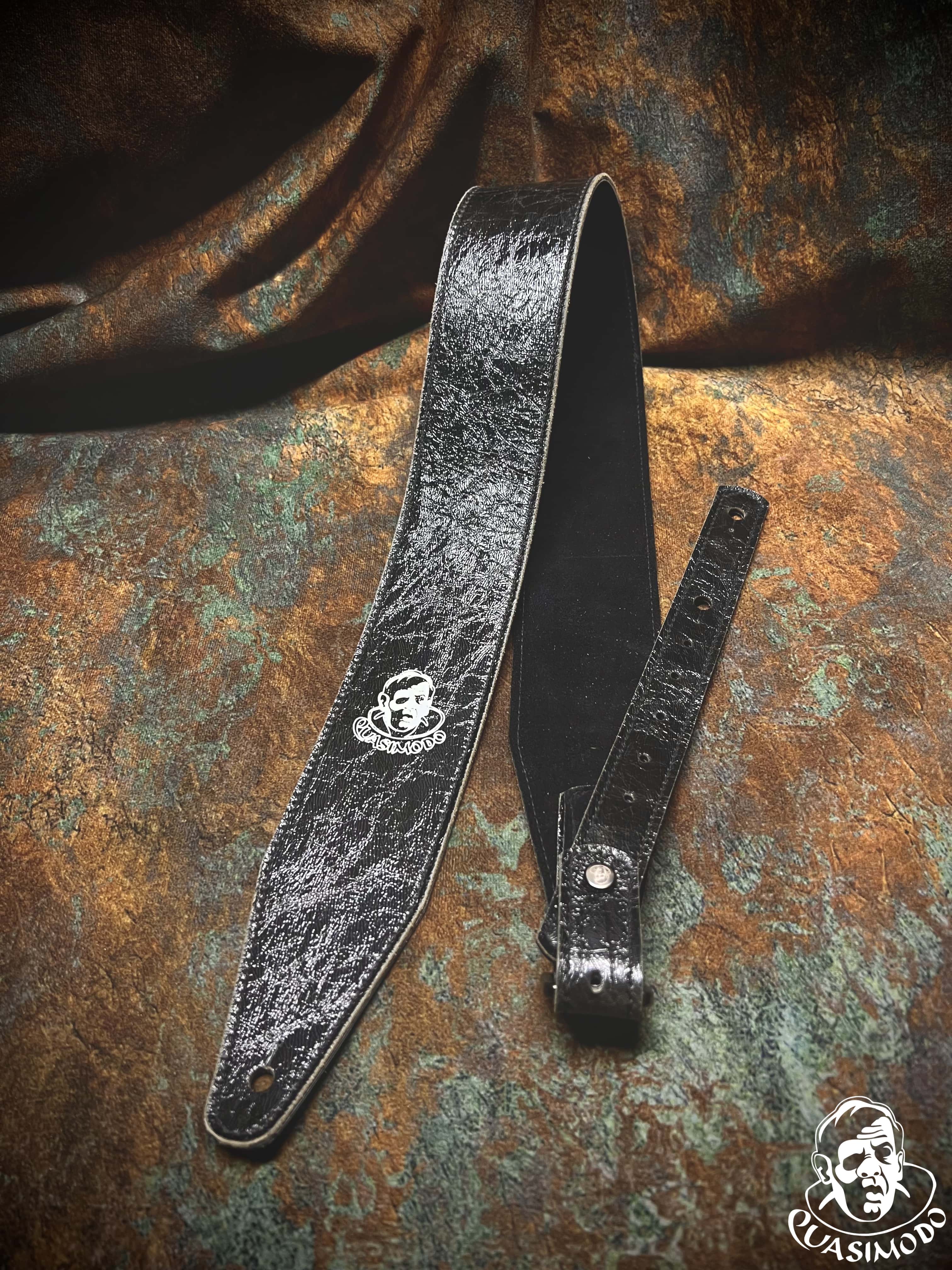 Image of Limited edition custom guitar strap-Face-Limit Design-L-388