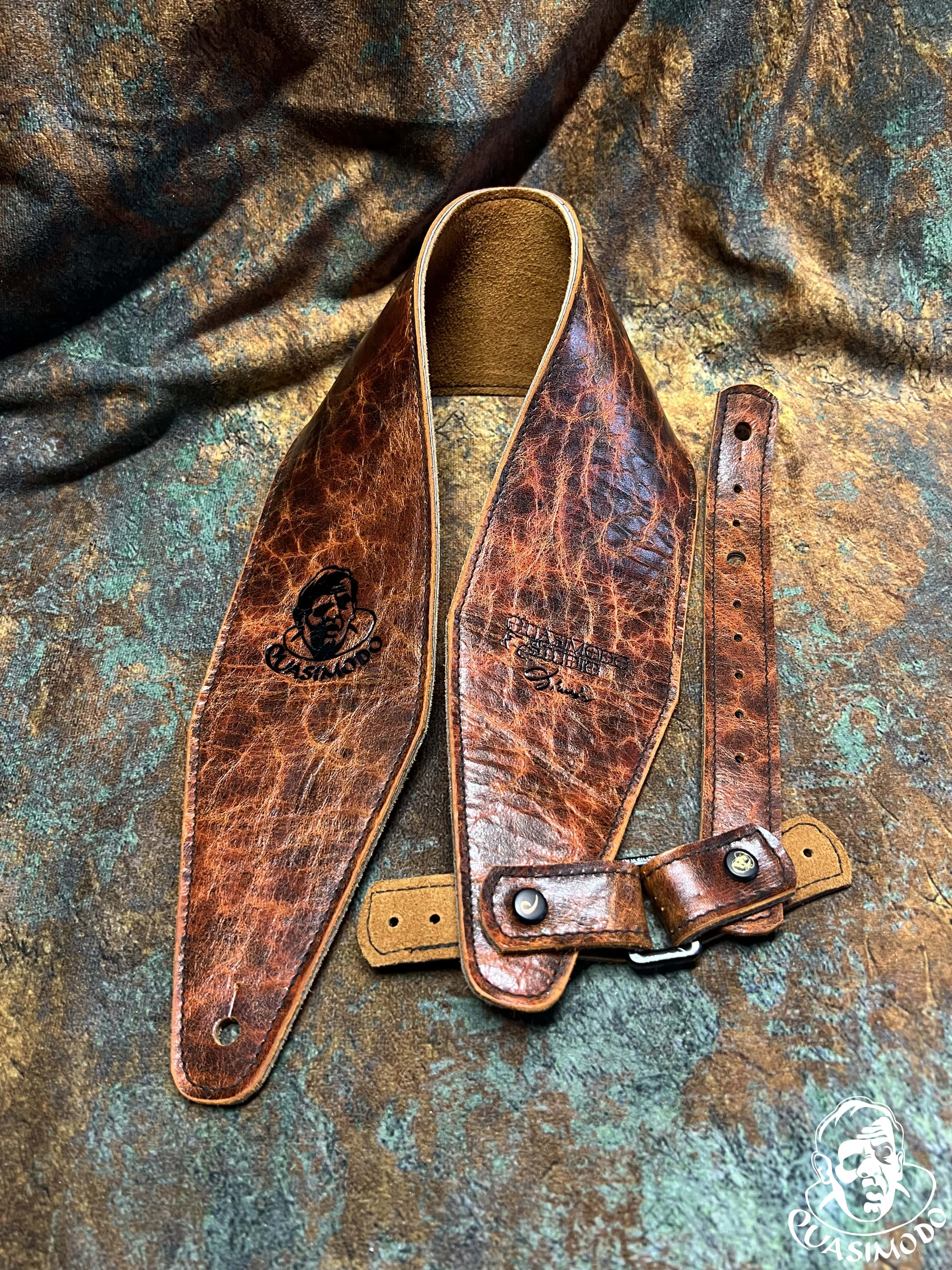 Image of Limited edition custom guitar strap-Face-Limit Design-L-394