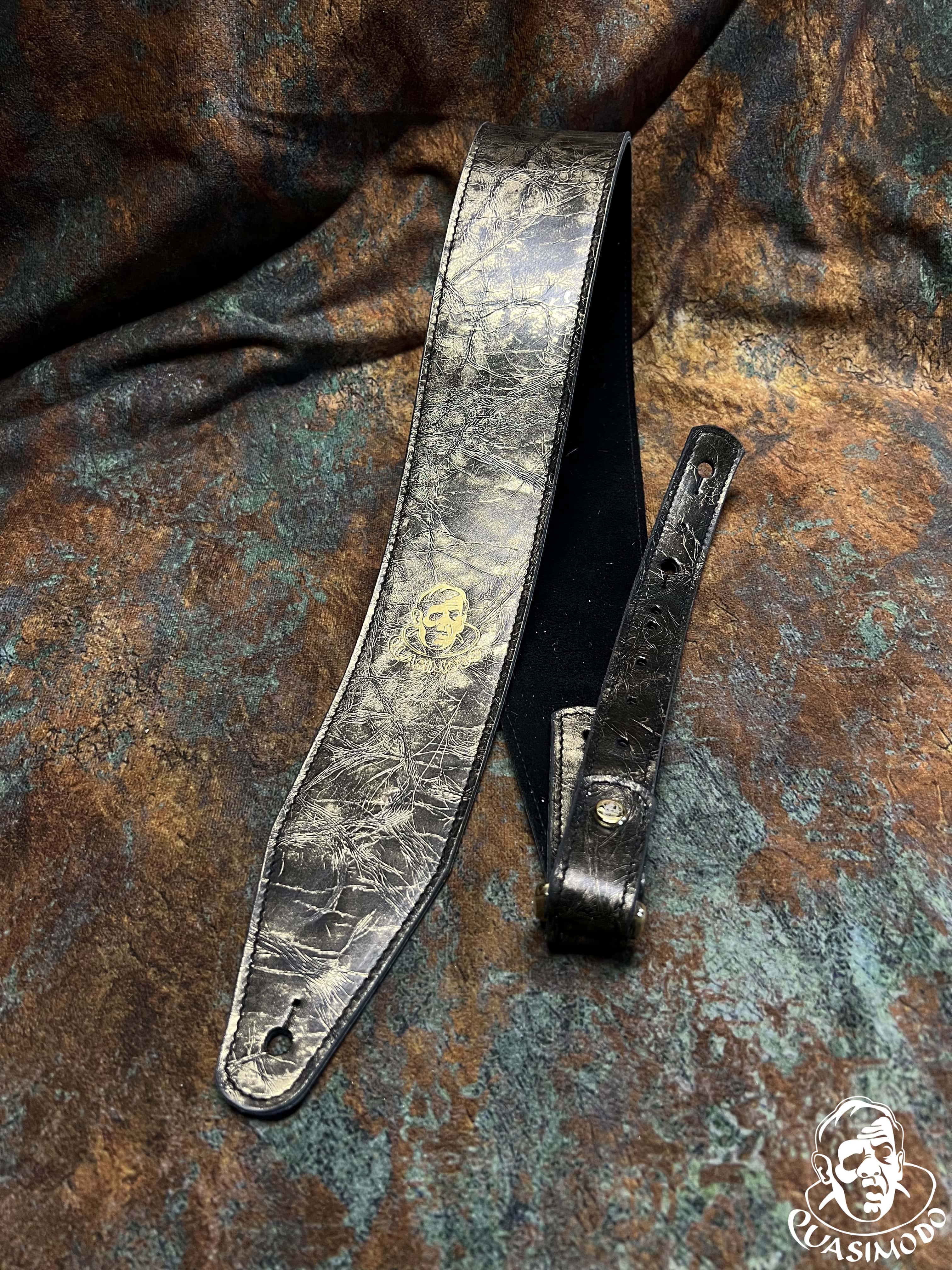 Image of Limited edition custom guitar strap-Face-Limit Design-L-395