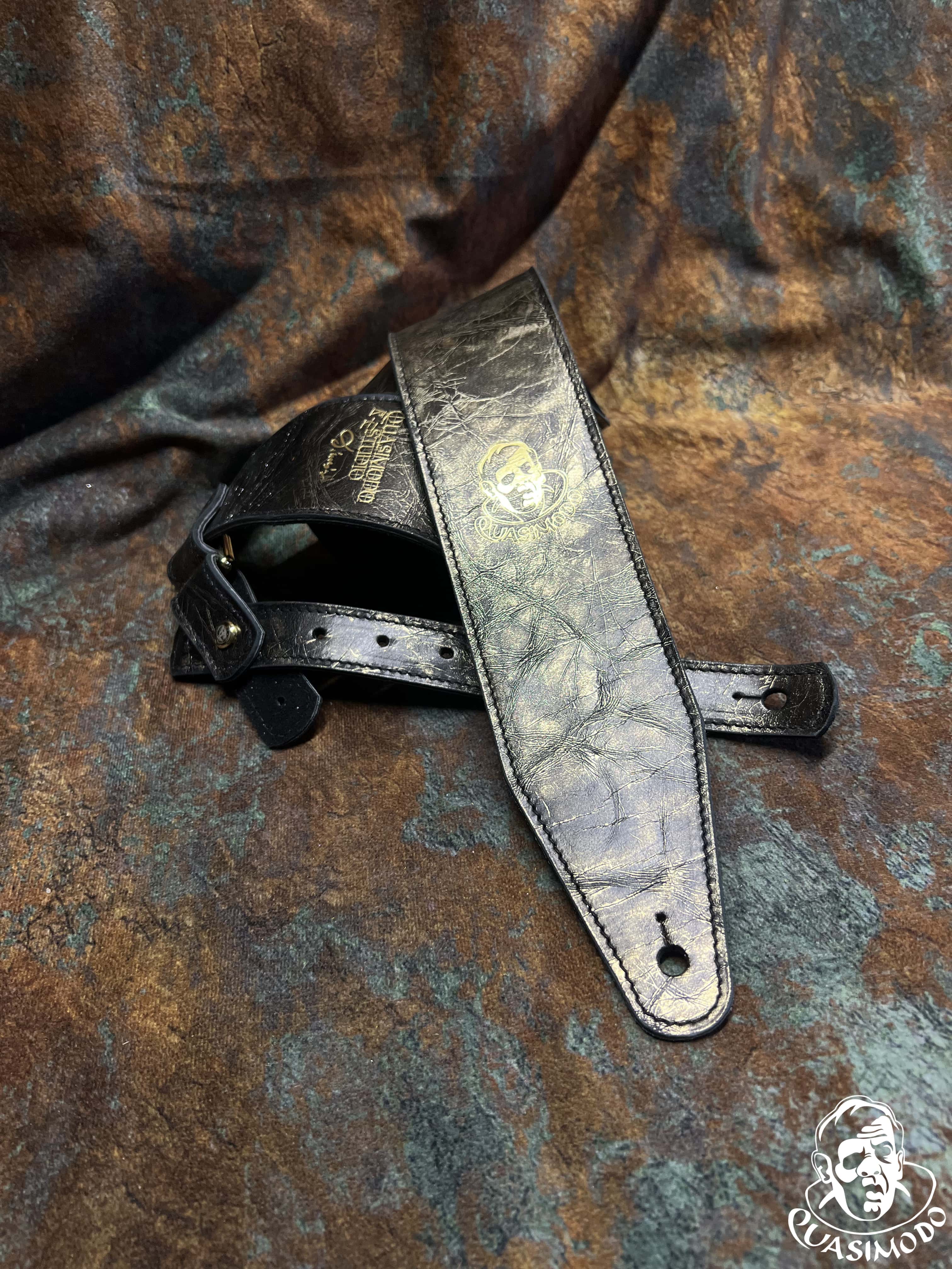 Image of Limited edition custom guitar strap-Face-Limit Design-L-395