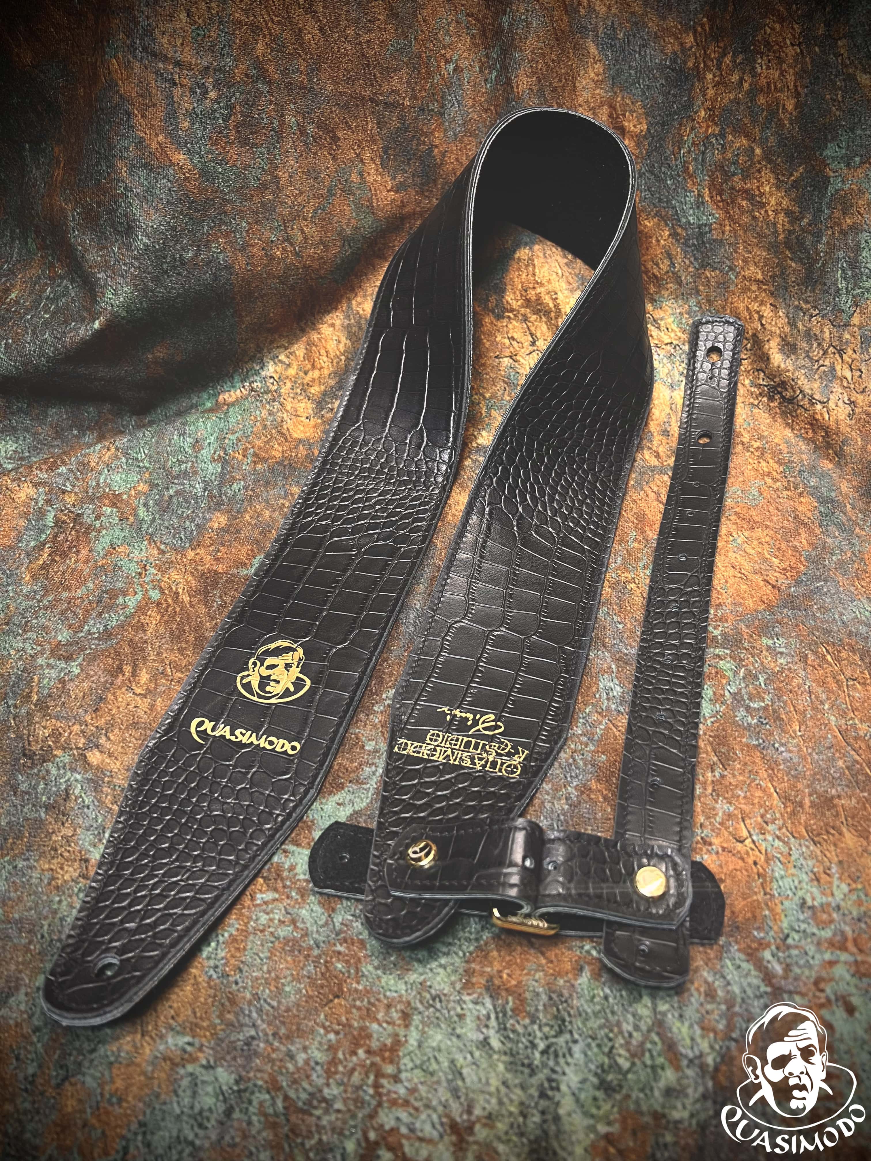 Image of Limited edition custom guitar strap-Face-Limit Design-L-413