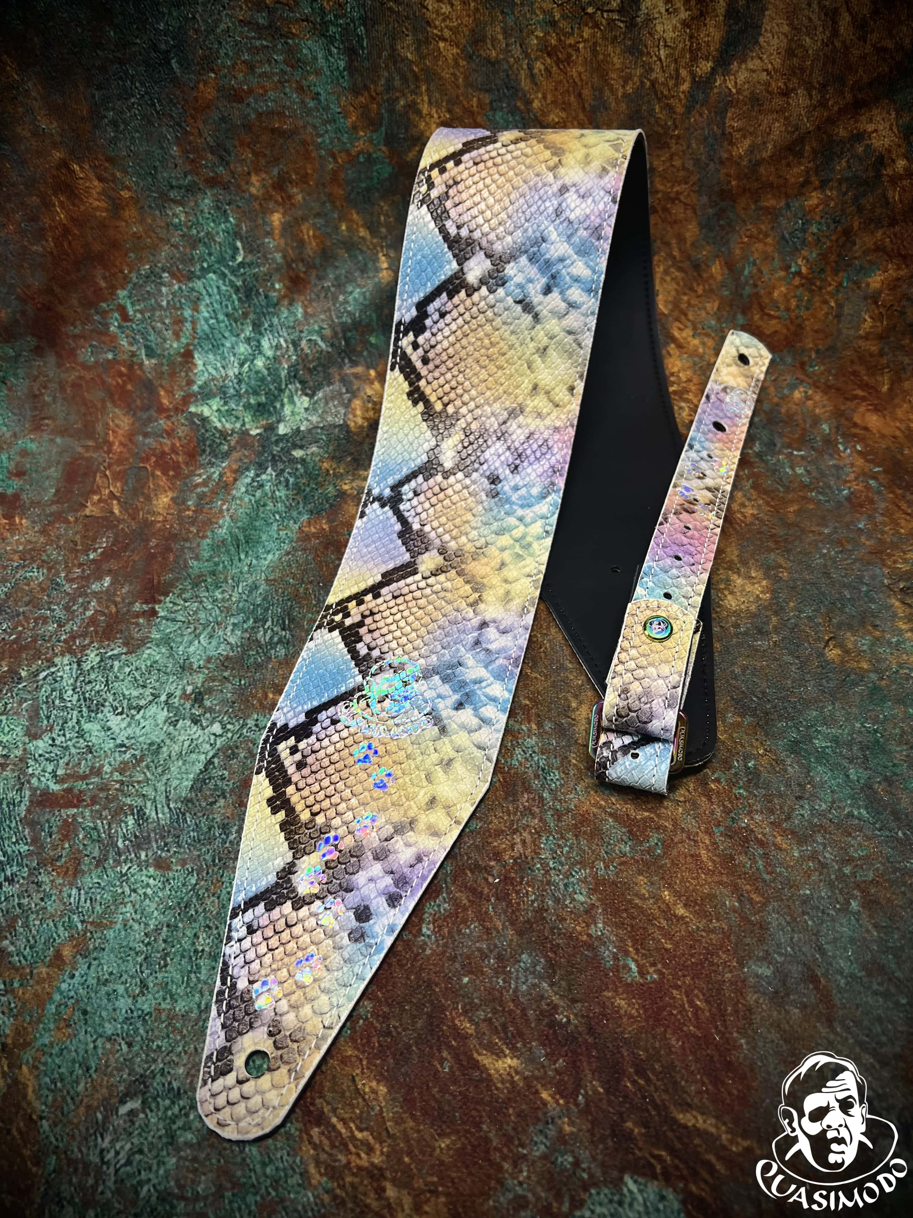 Image of Limited edition custom guitar strap-Face-Limit Design-L-457