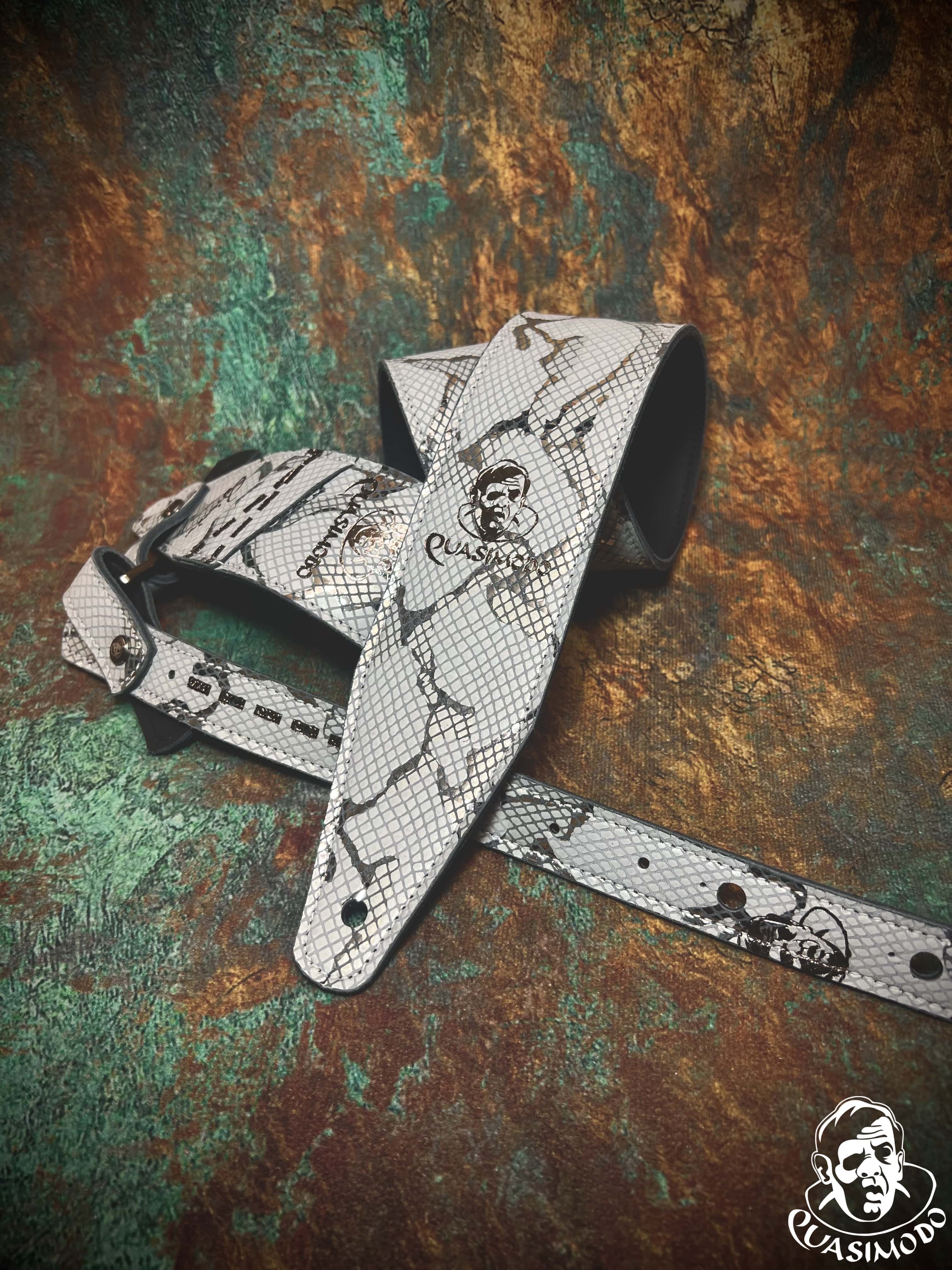 Image of Limited edition custom guitar strap-Face-Limit Design-L-498