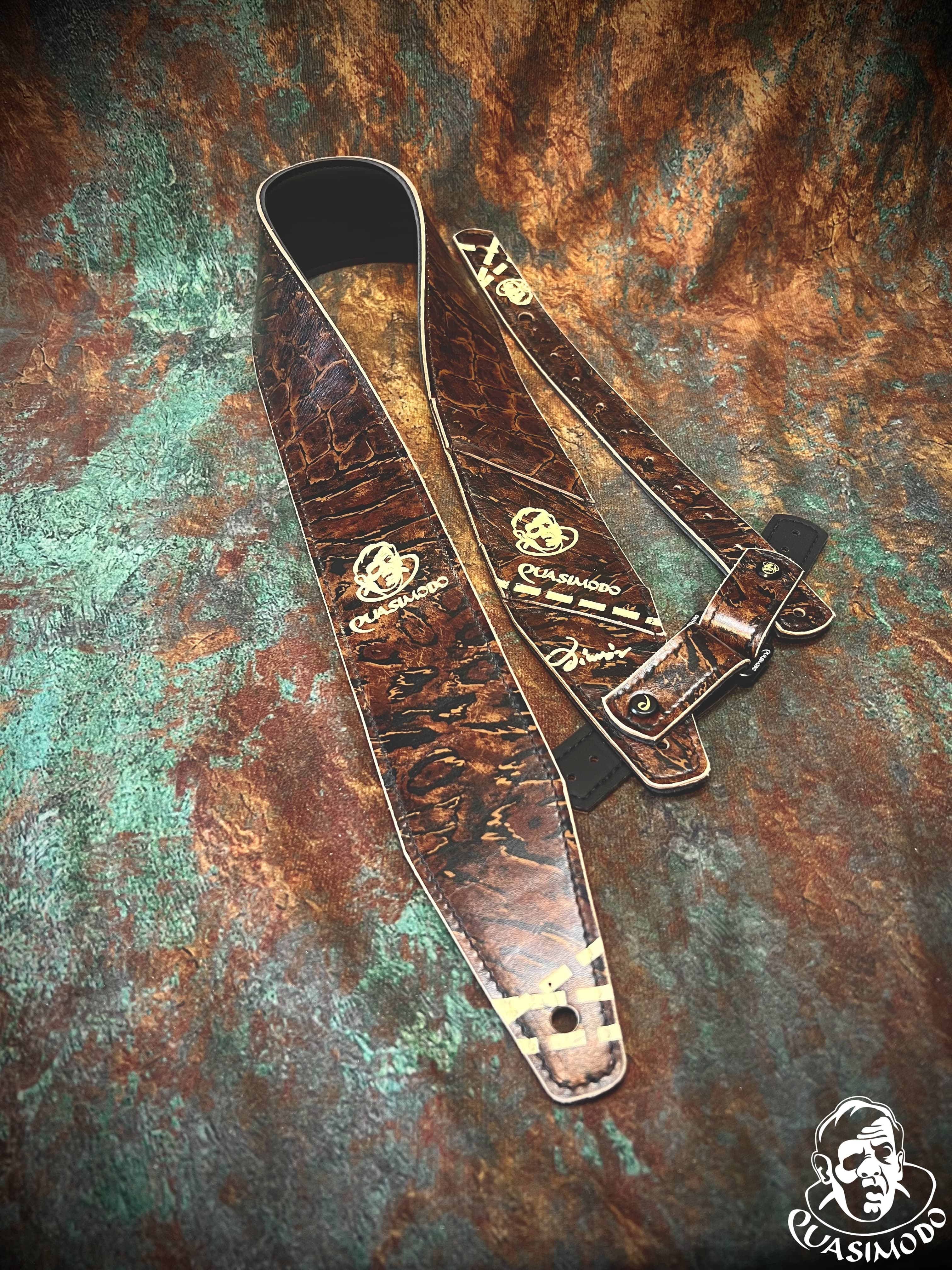 Limited edition custom guitar strap-Face-Limit Design-L-559