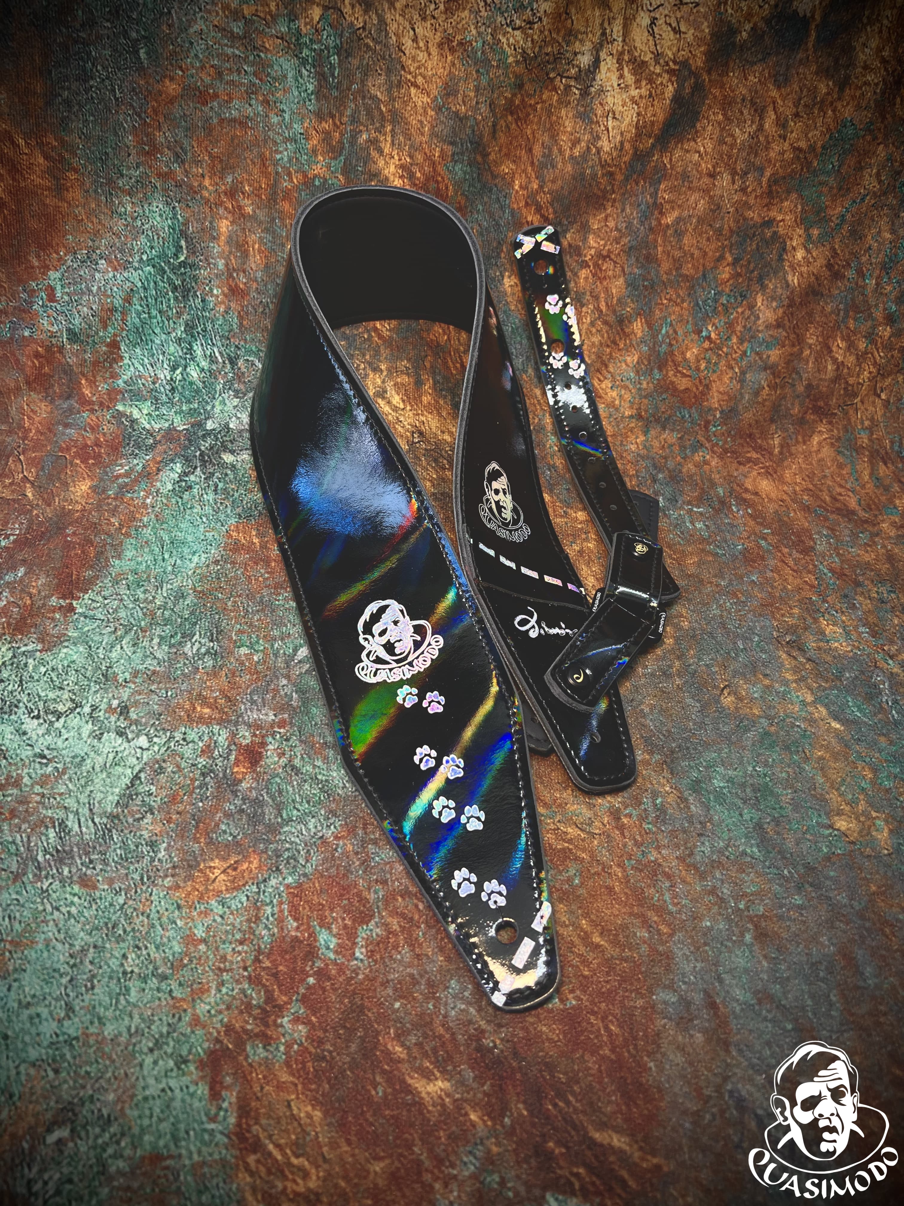 Image of Limited edition custom guitar strap-Face-Limit Design-L-563