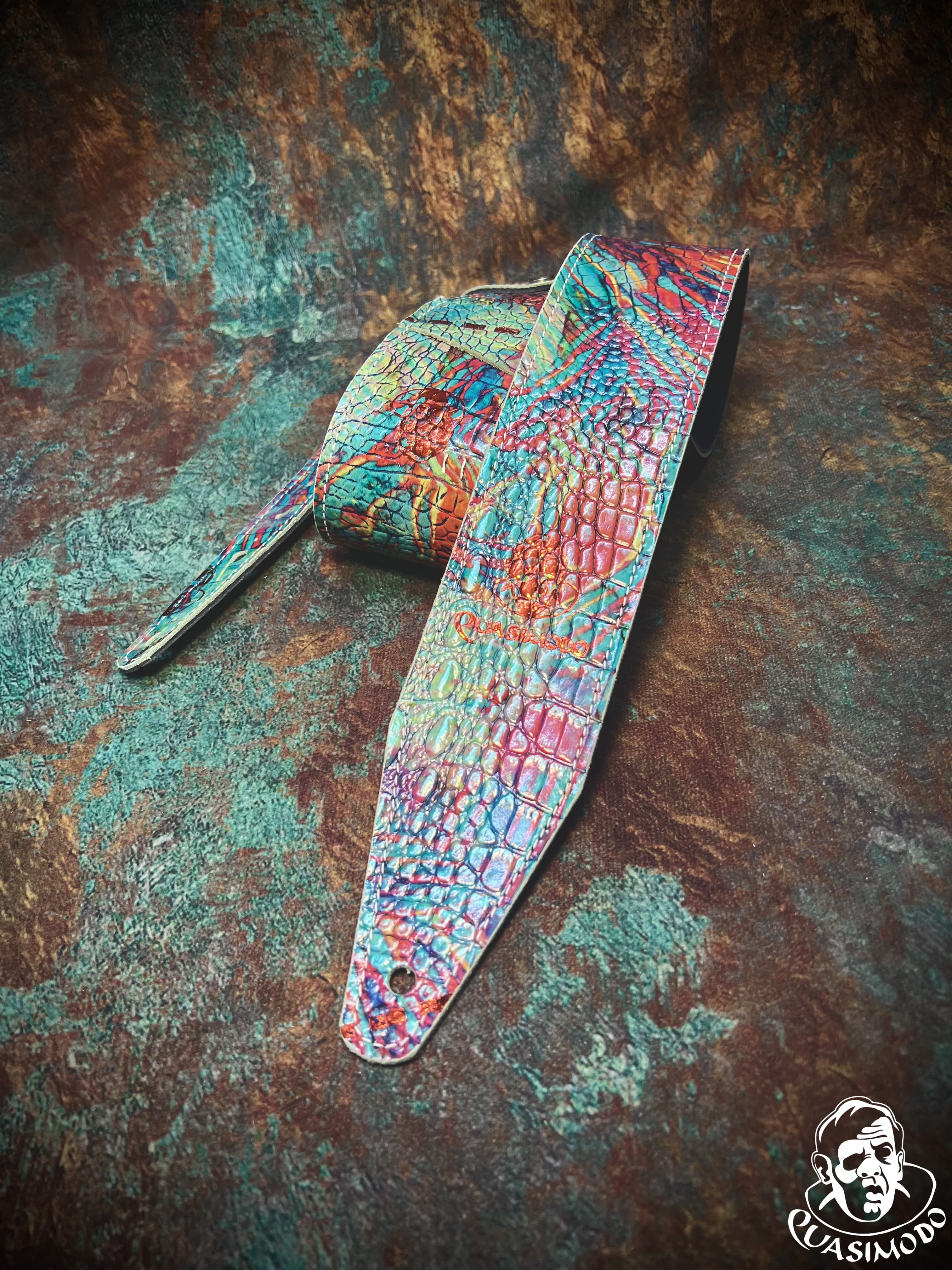 Image of Limited edition custom guitar strap-Face-Limit Design-L-568